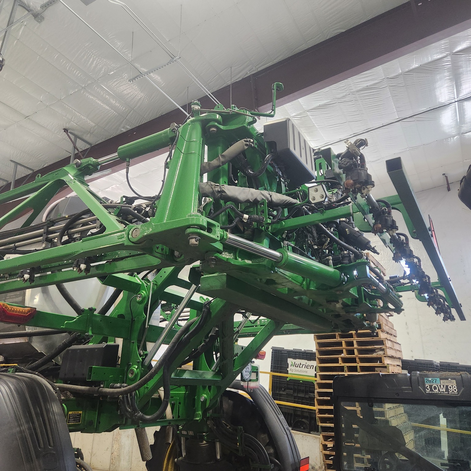 2023 John Deere 412R Self-Propelled Sprayer