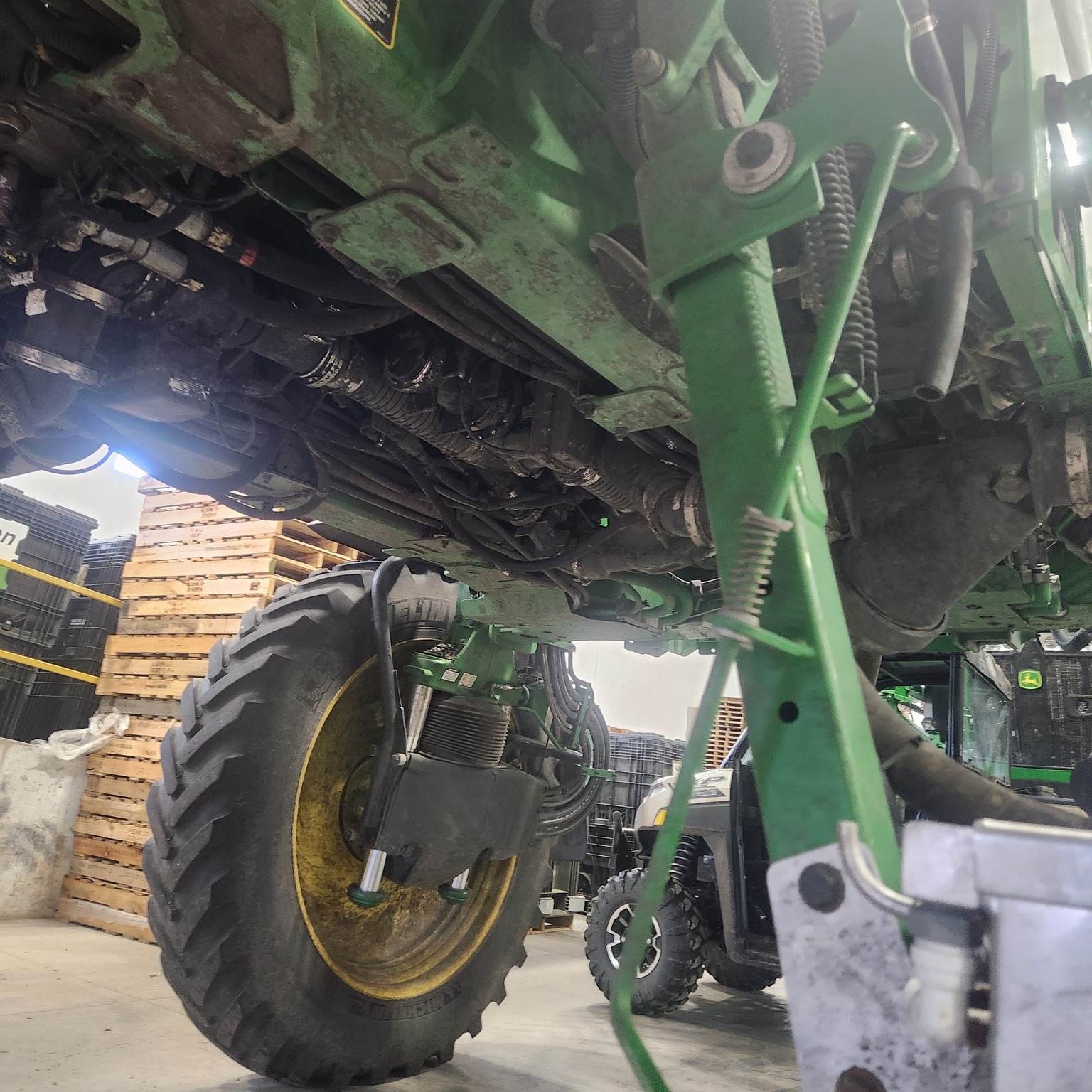2023 John Deere 412R Self-Propelled Sprayer