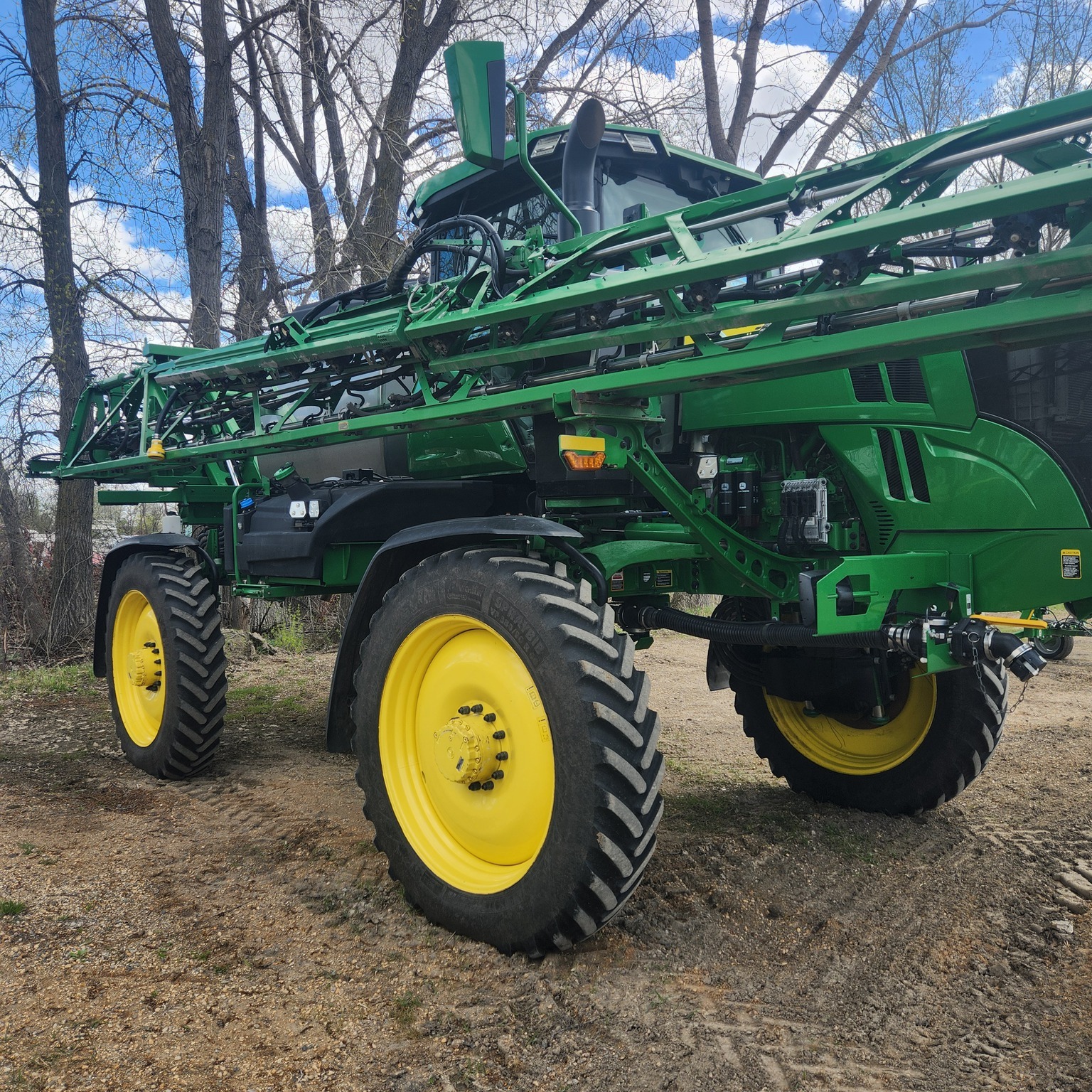2023 John Deere 412R Self-Propelled Sprayer