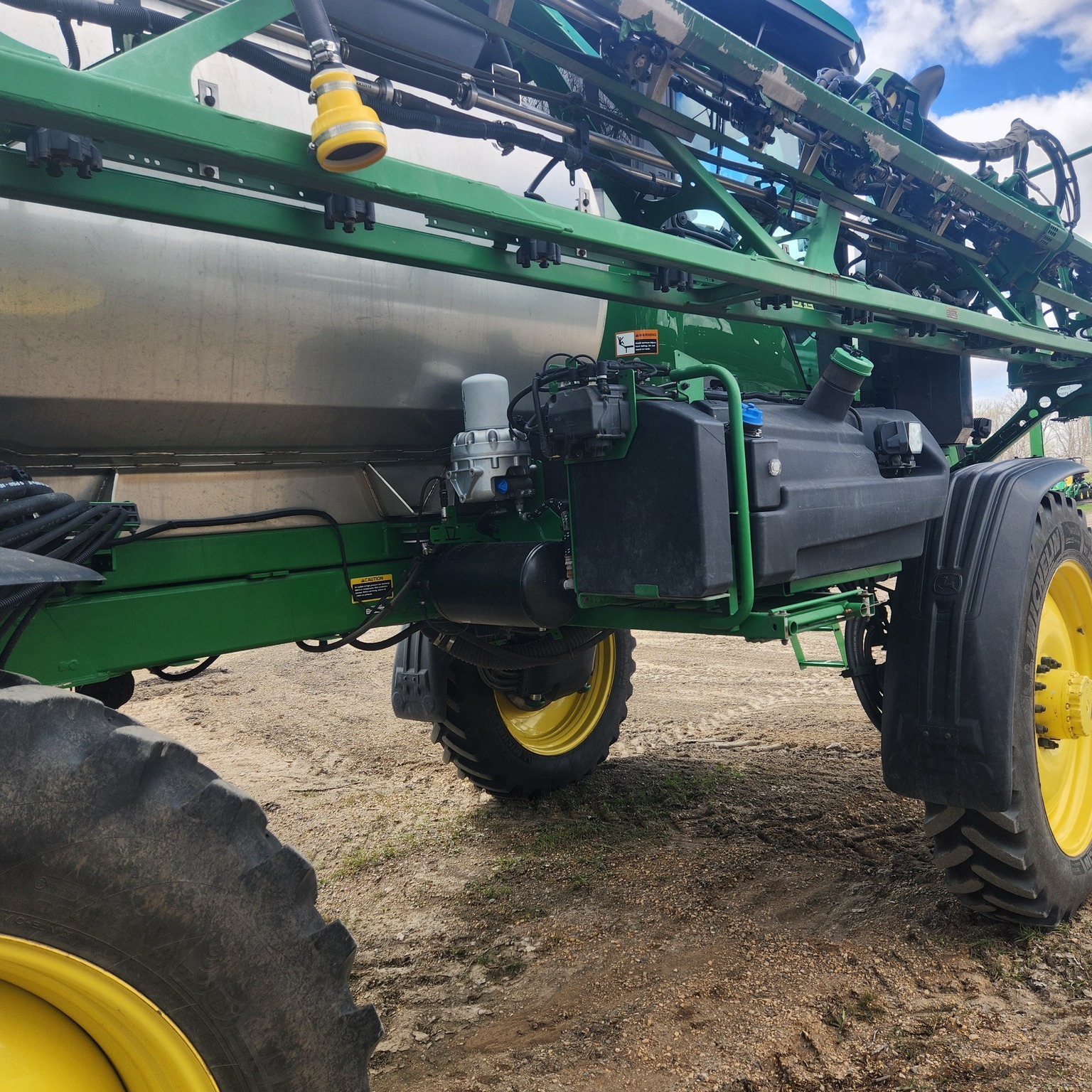 2023 John Deere 412R Self-Propelled Sprayer