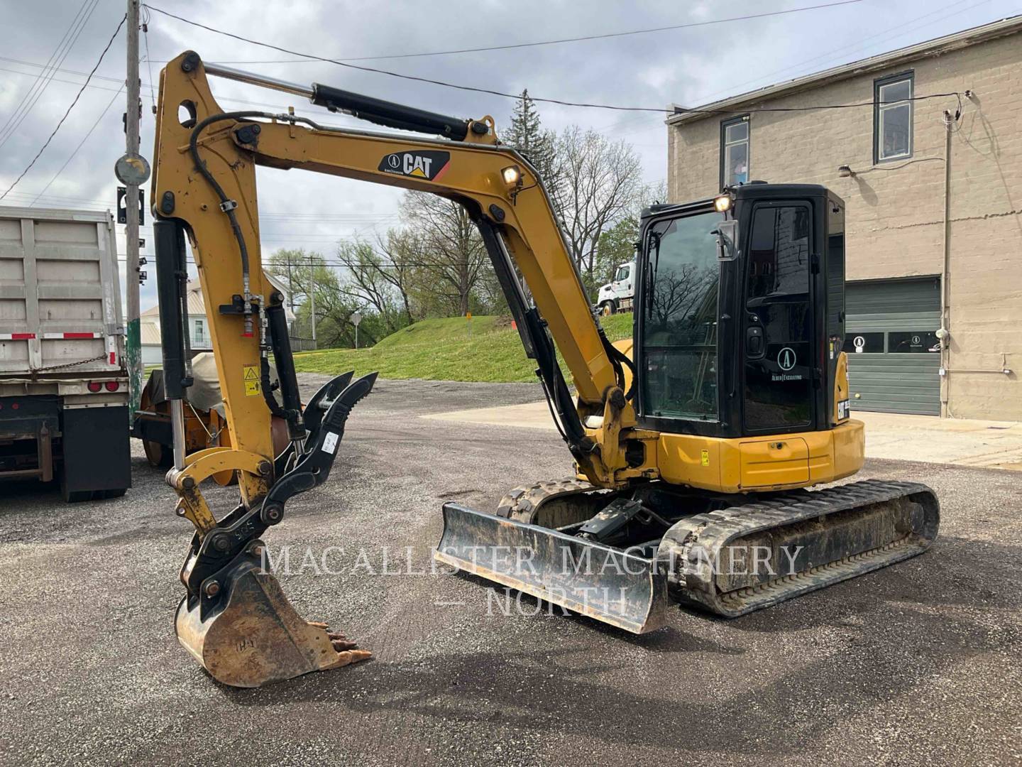 2016 Caterpillar 305.5E2 AQ Excavator