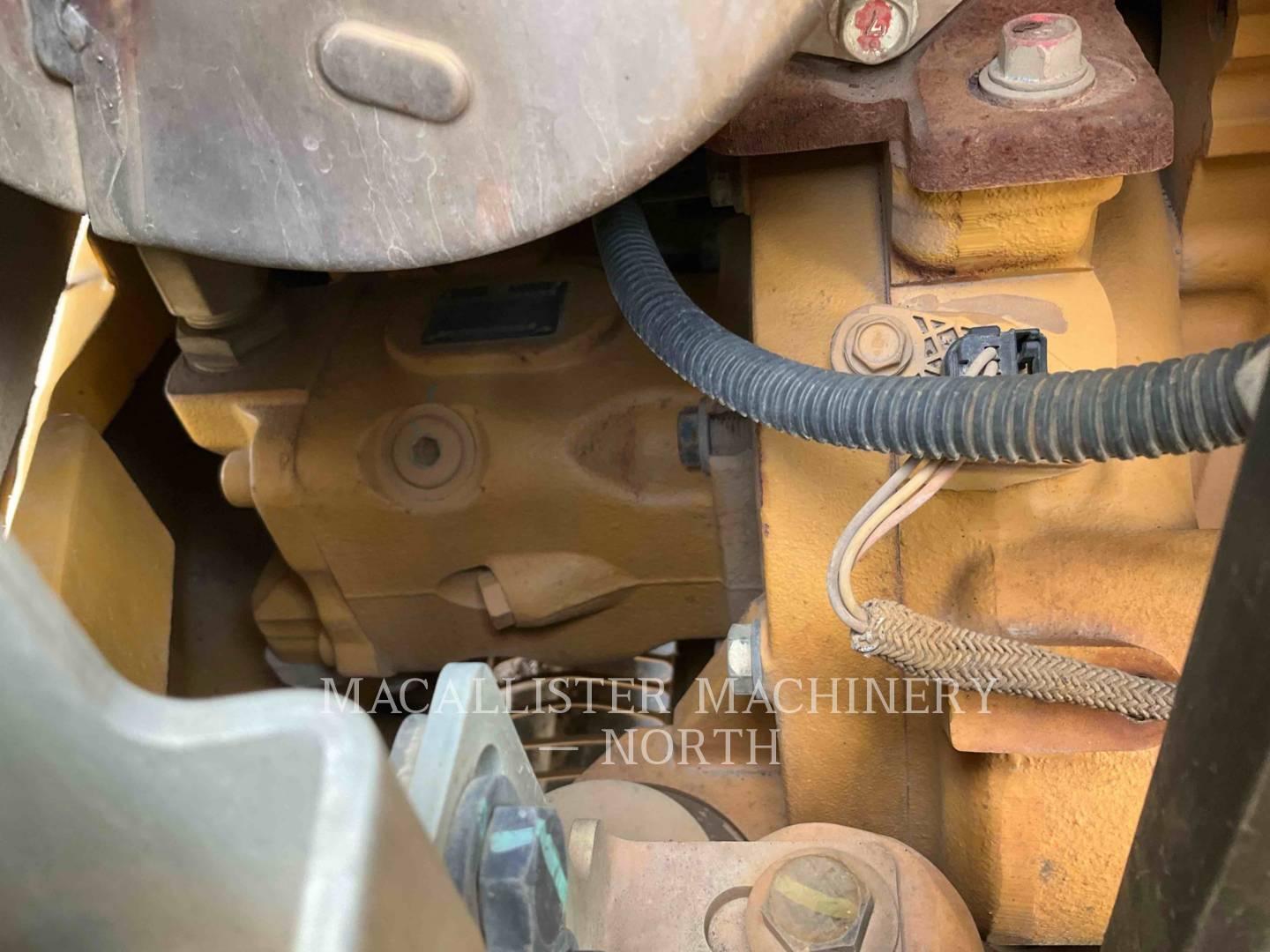 2016 Caterpillar 305.5E2 AQ Excavator