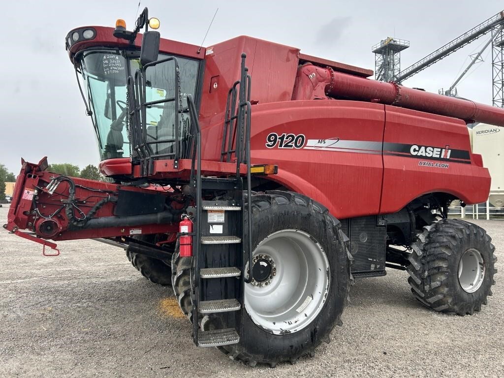2009 Case IH 9120 Combine