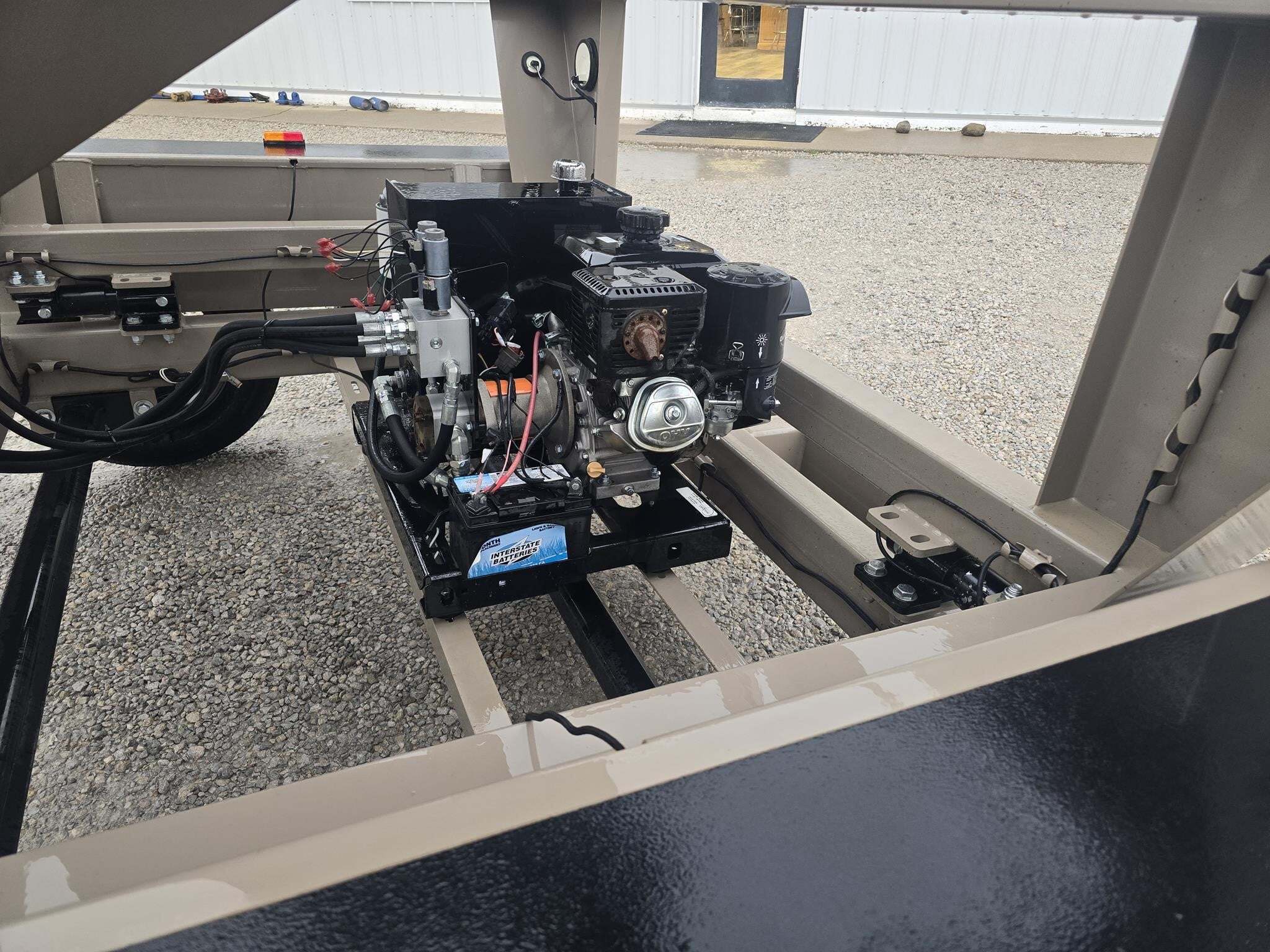 Travis Seed Cart HSC2200 Seed Tender
