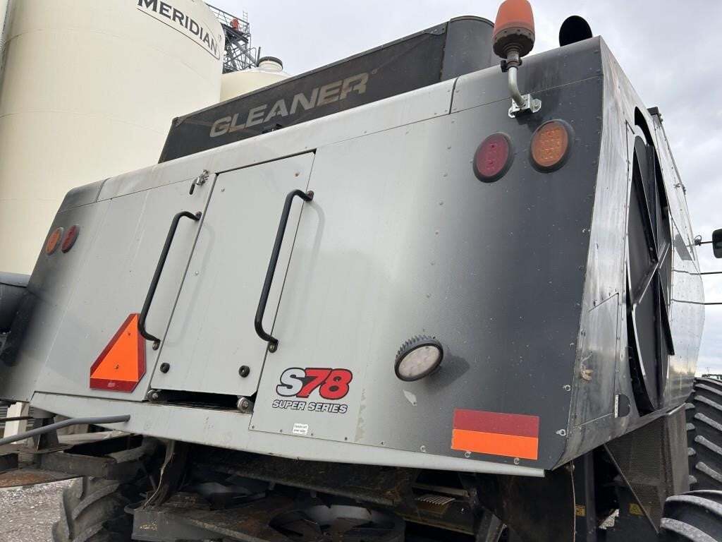2014 Gleaner S78 Combine