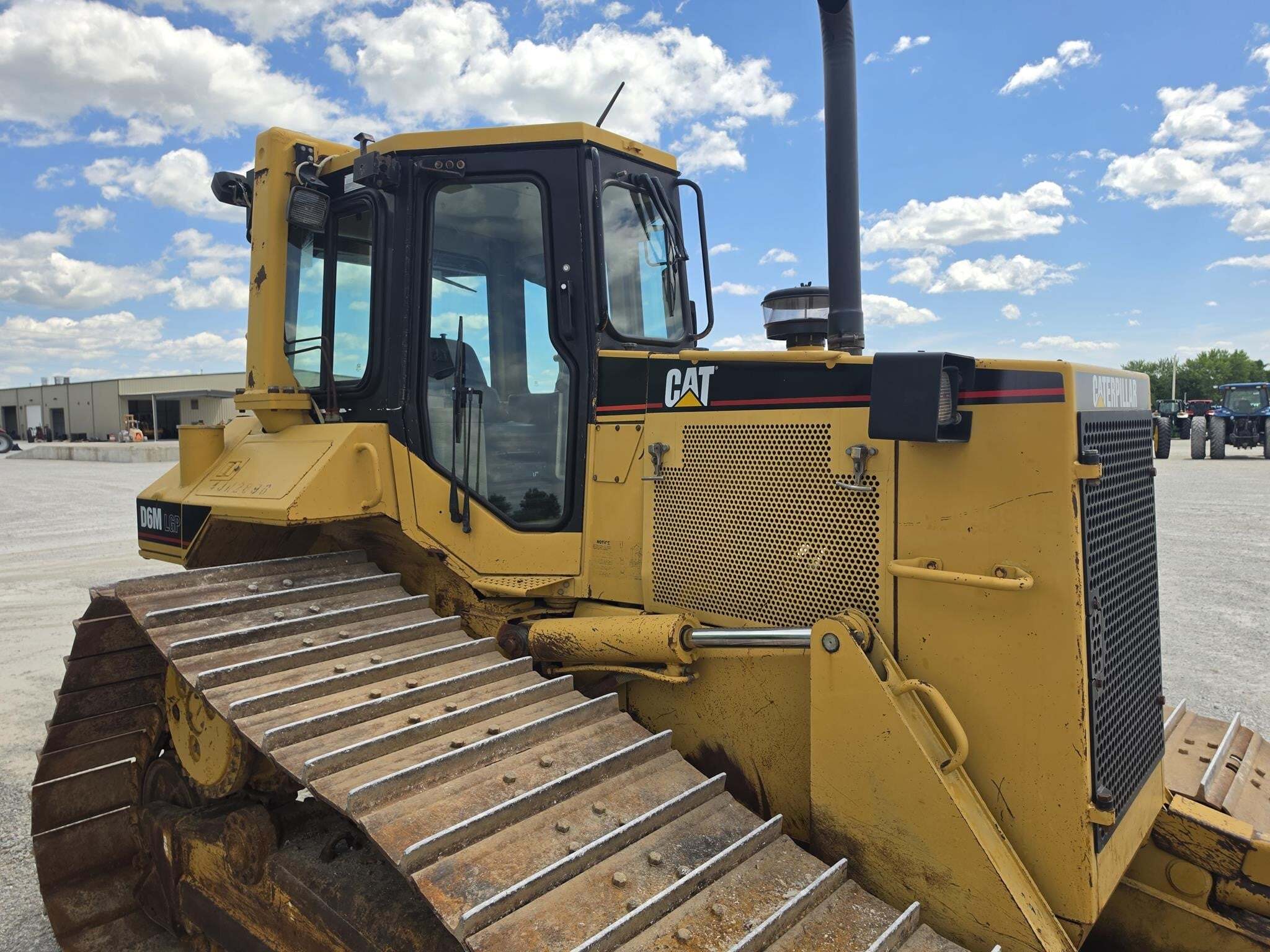 2002 Caterpillar D6M LGP Dozer