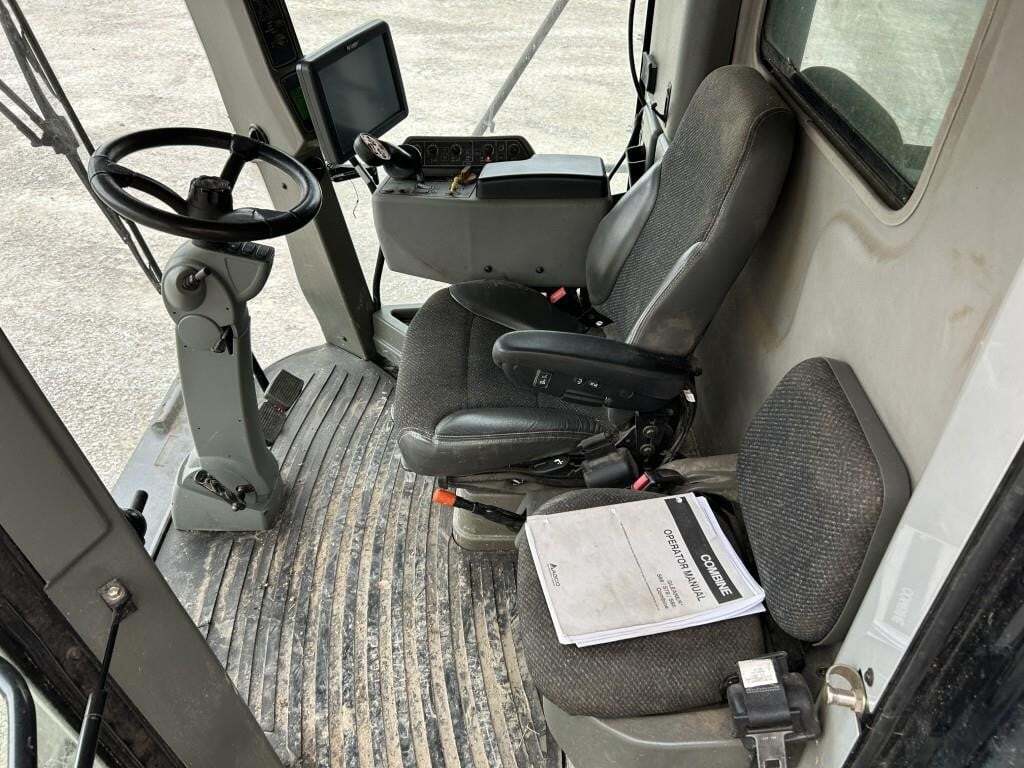 2014 Gleaner S78 Combine