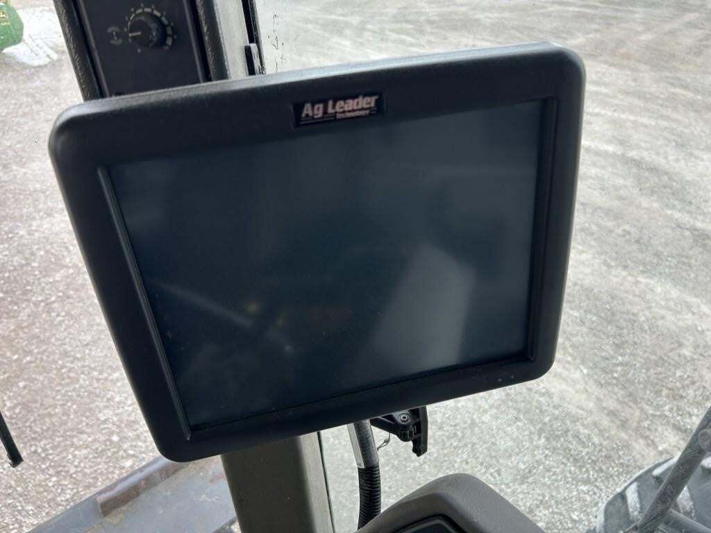 2014 Gleaner S78 Combine