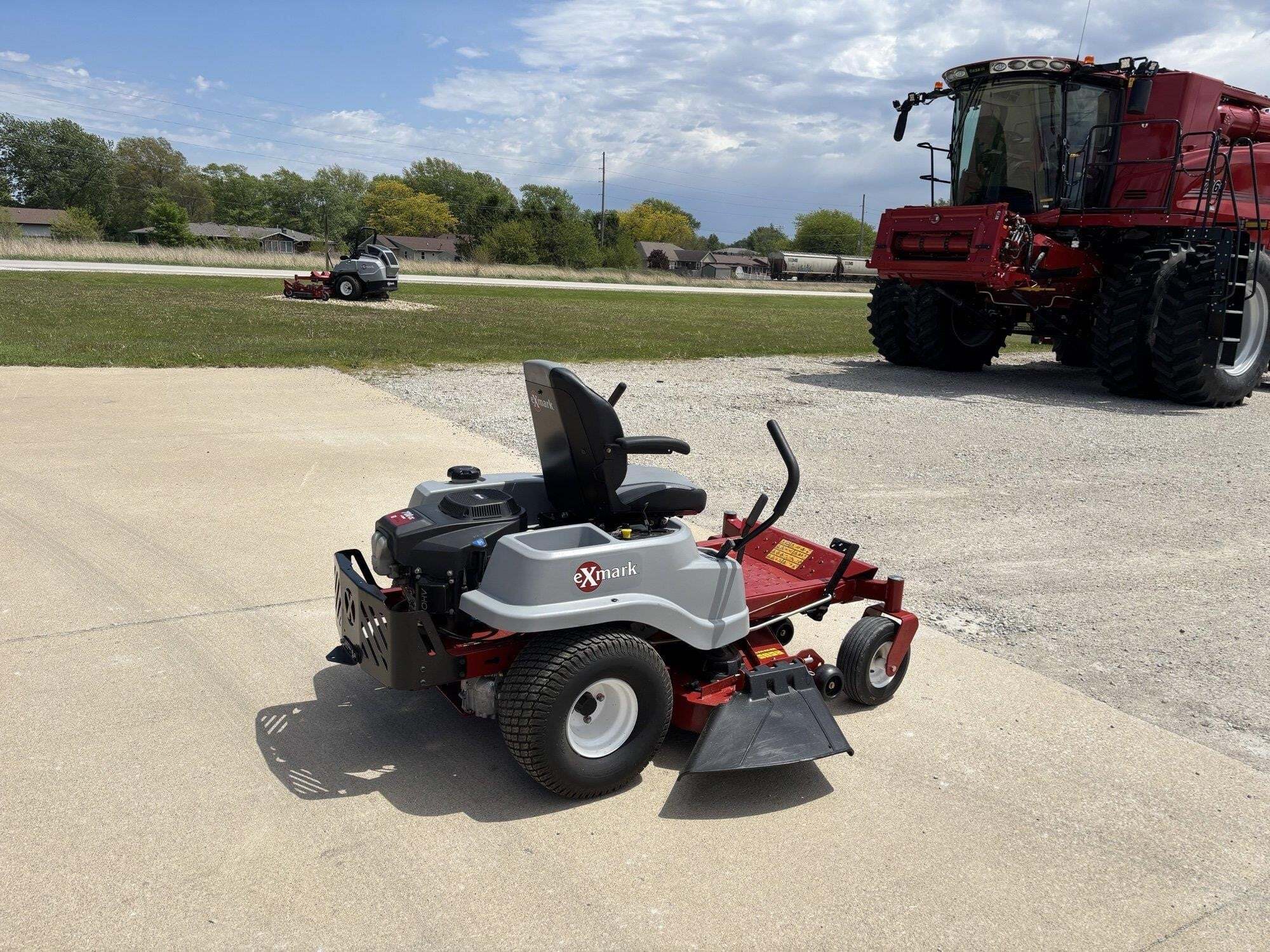 2016 Exmark QTS708GEM50200 Lawn Mower