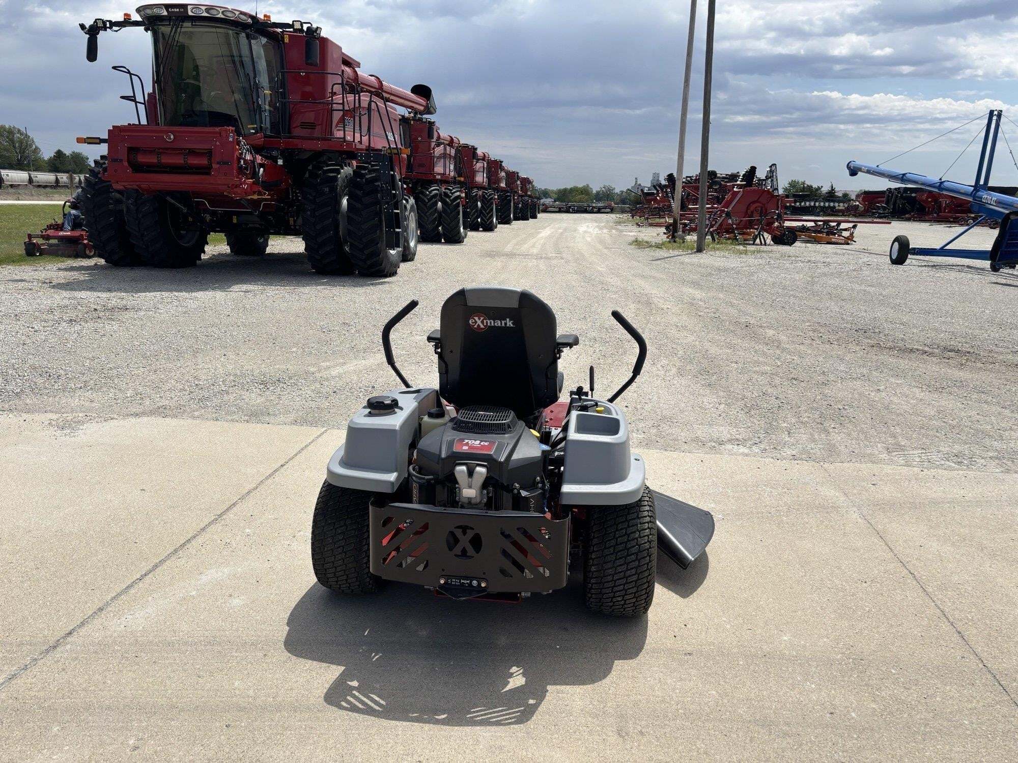2016 Exmark QTS708GEM50200 Lawn Mower