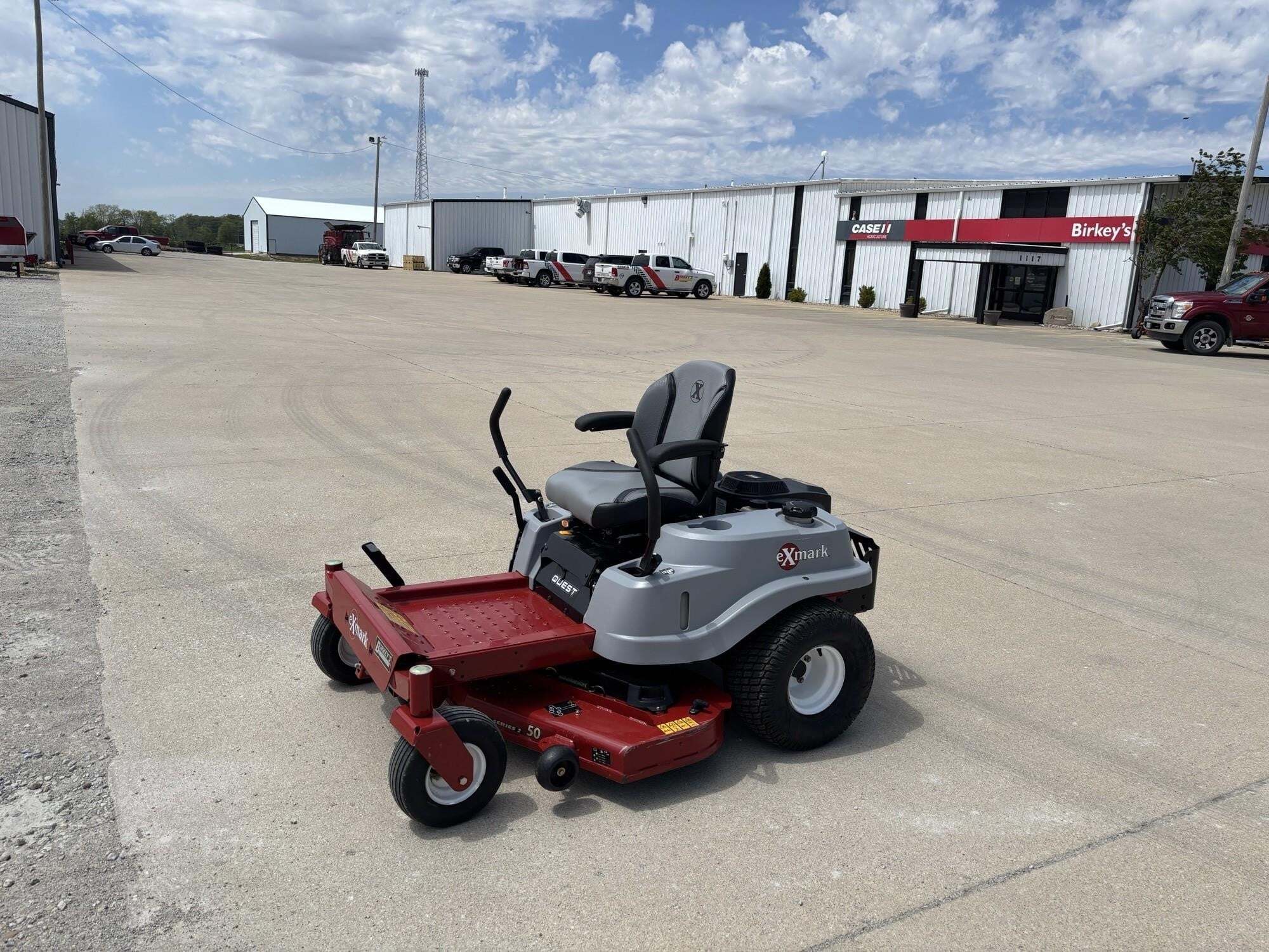 2016 Exmark QTS708GEM50200 Lawn Mower