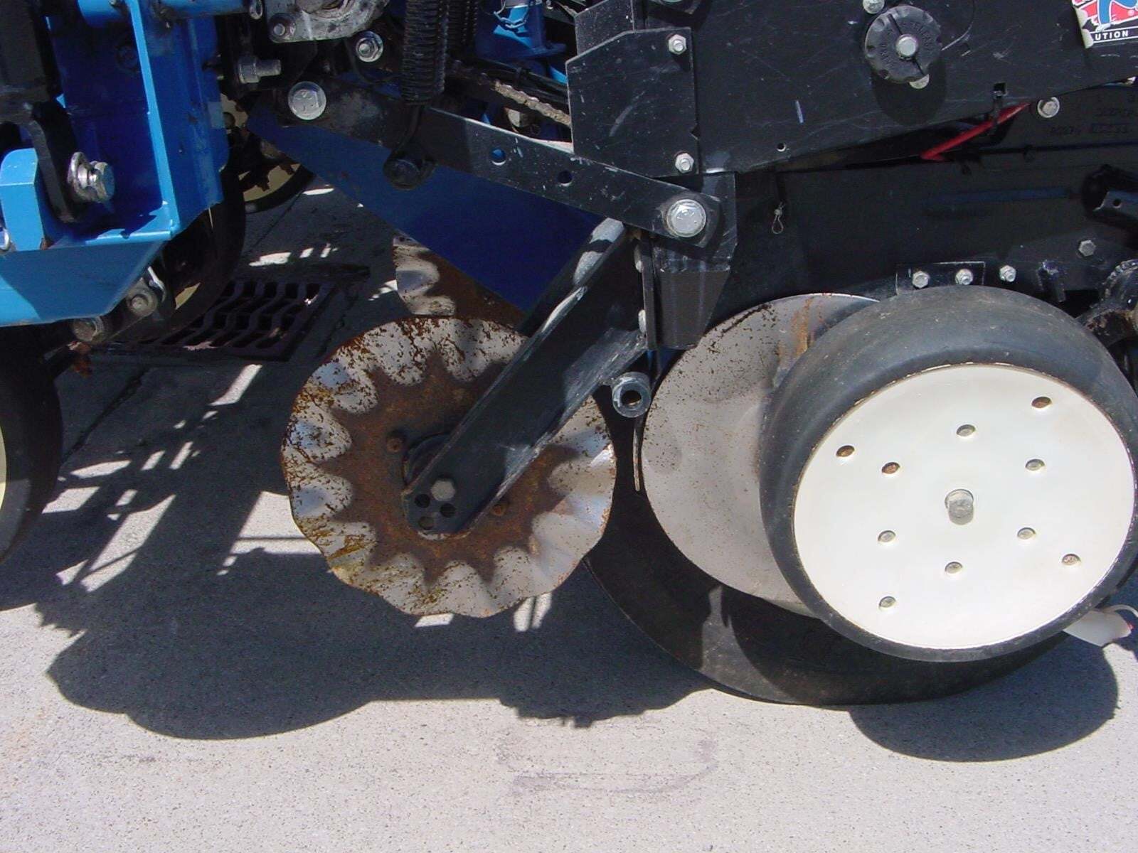 2013 Kinze 3000 Planter