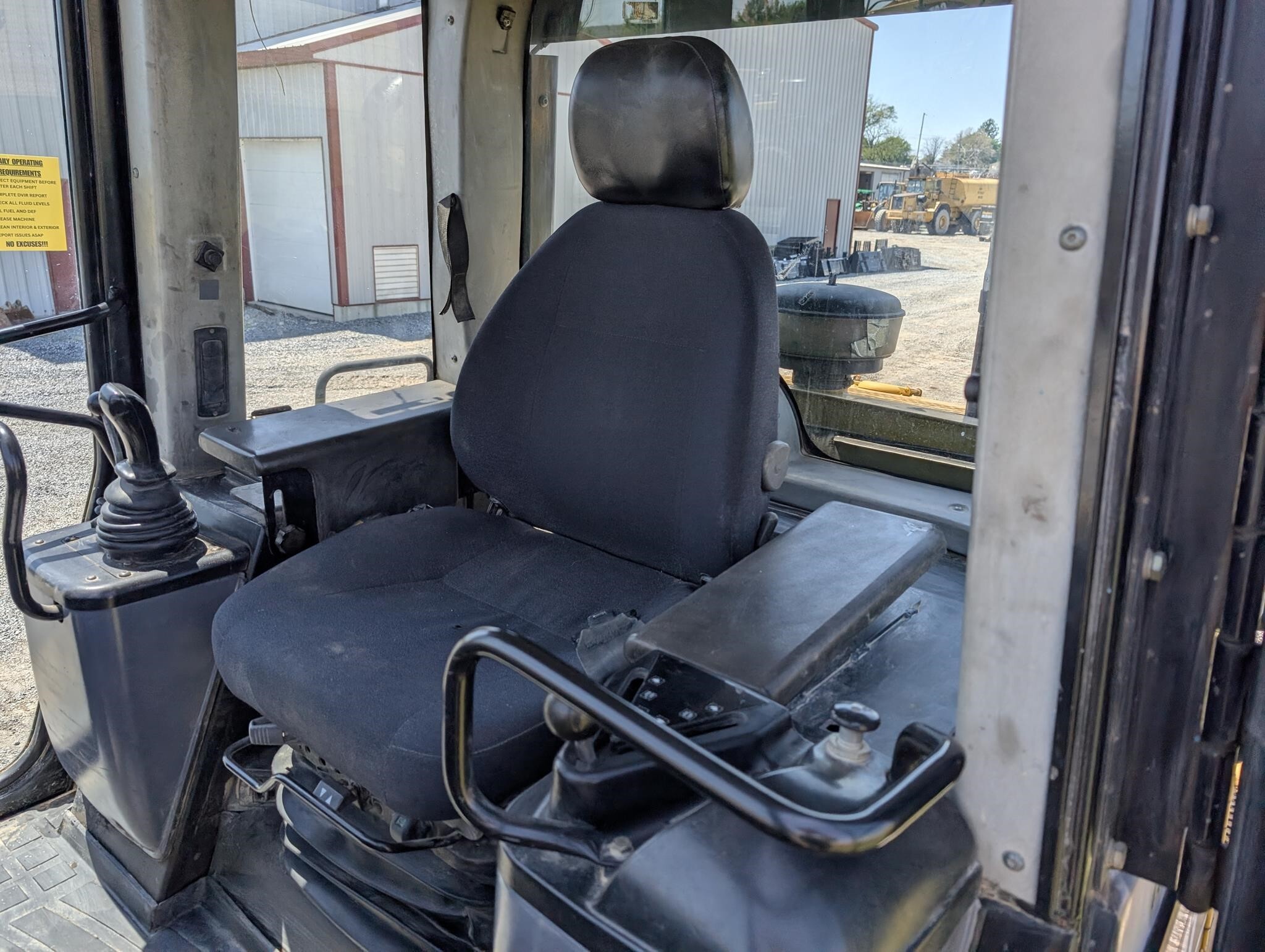 2005 Caterpillar 953C Crawler