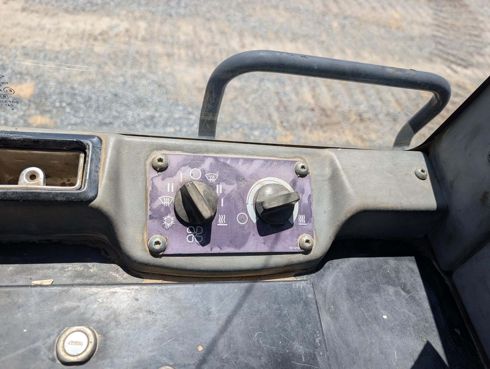 2005 Caterpillar 953C Crawler