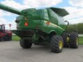 2013 John Deere S680 Combine