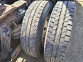 2001 Kenworth T2000 Semi Trucks/Trailer
