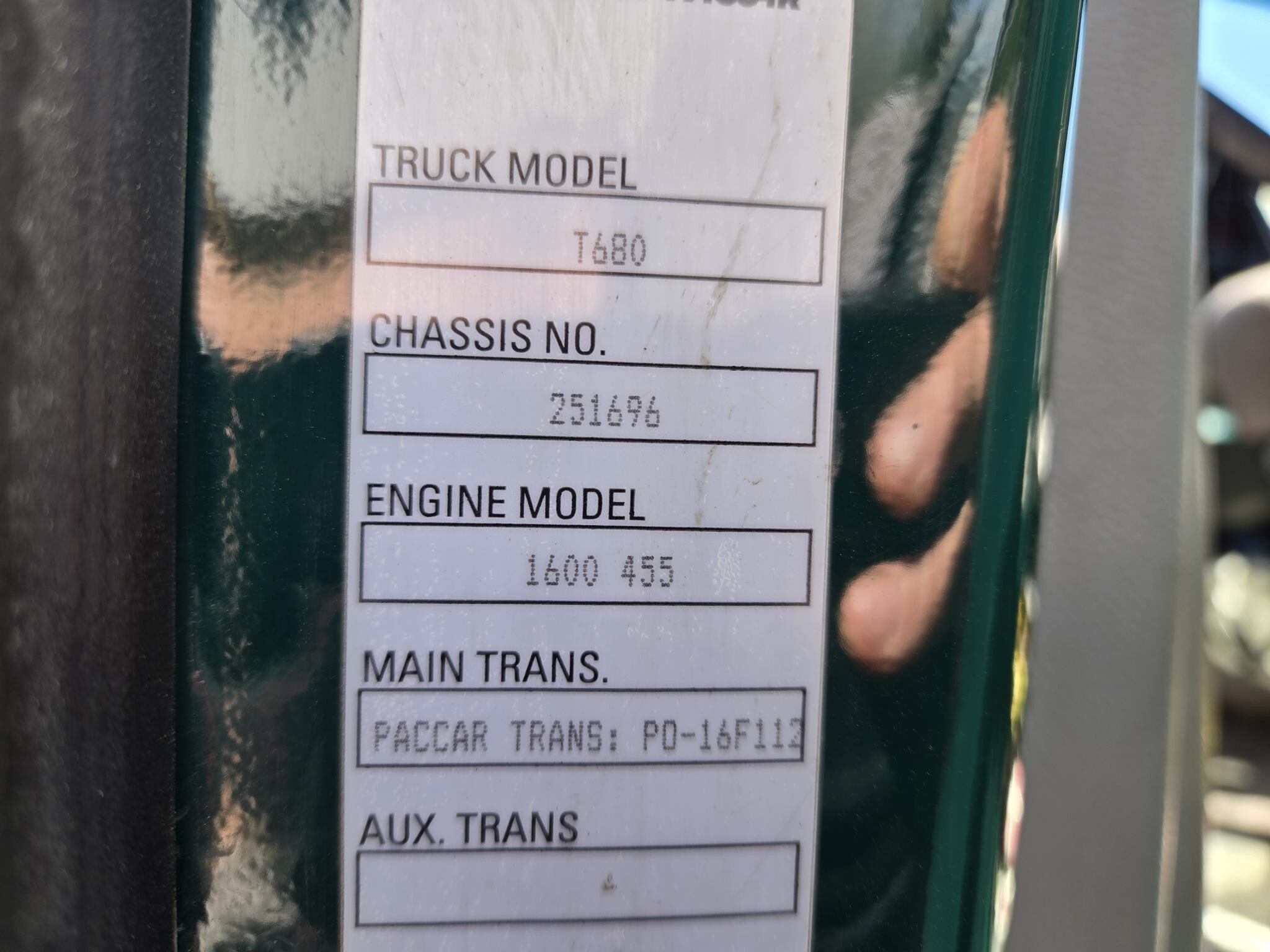 2019 Kenworth T680 Semi Trucks/Trailer