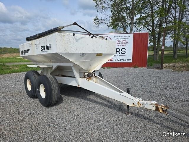  Dalton Ag Products S650 Pull-Type Fertilizer Spreader