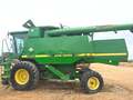 1997 John Deere 9600 Combine