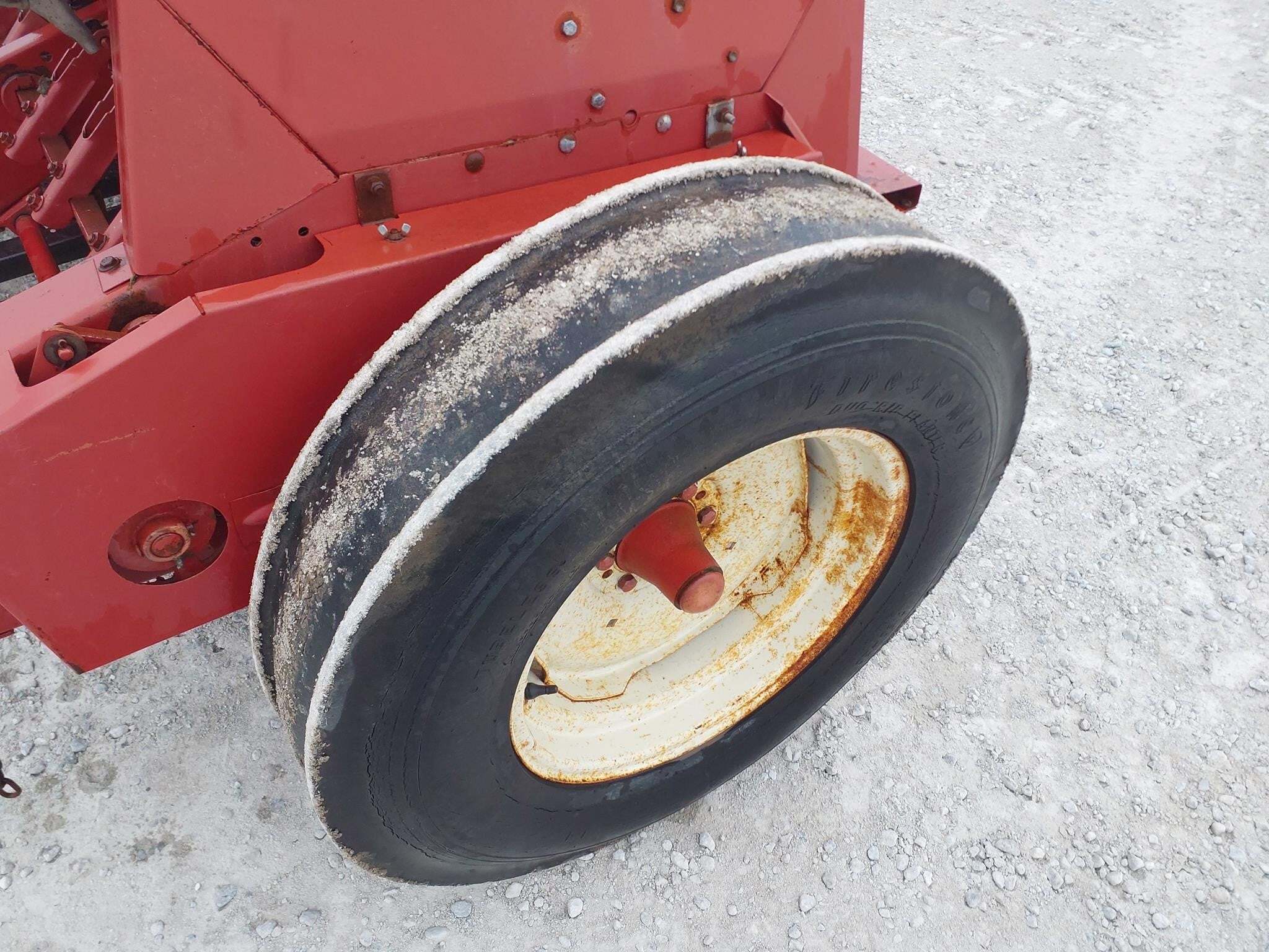  International Harvester 5100 Drill