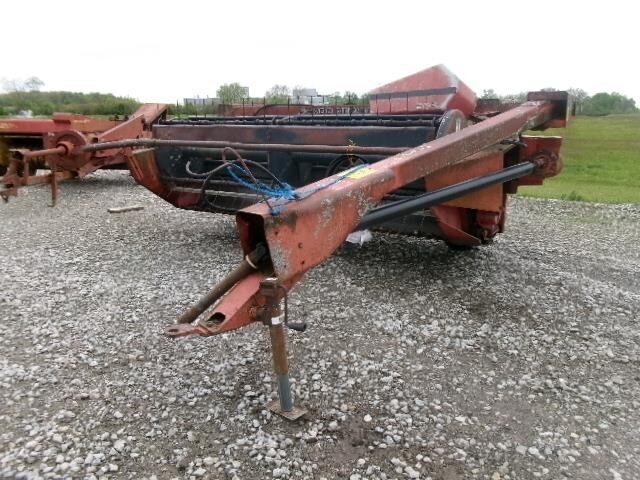  New Idea 509 Pull-Type Windrowers and Swather