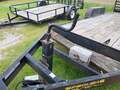 2009 Pequea 1018SST Flatbed Trucks/Trailer