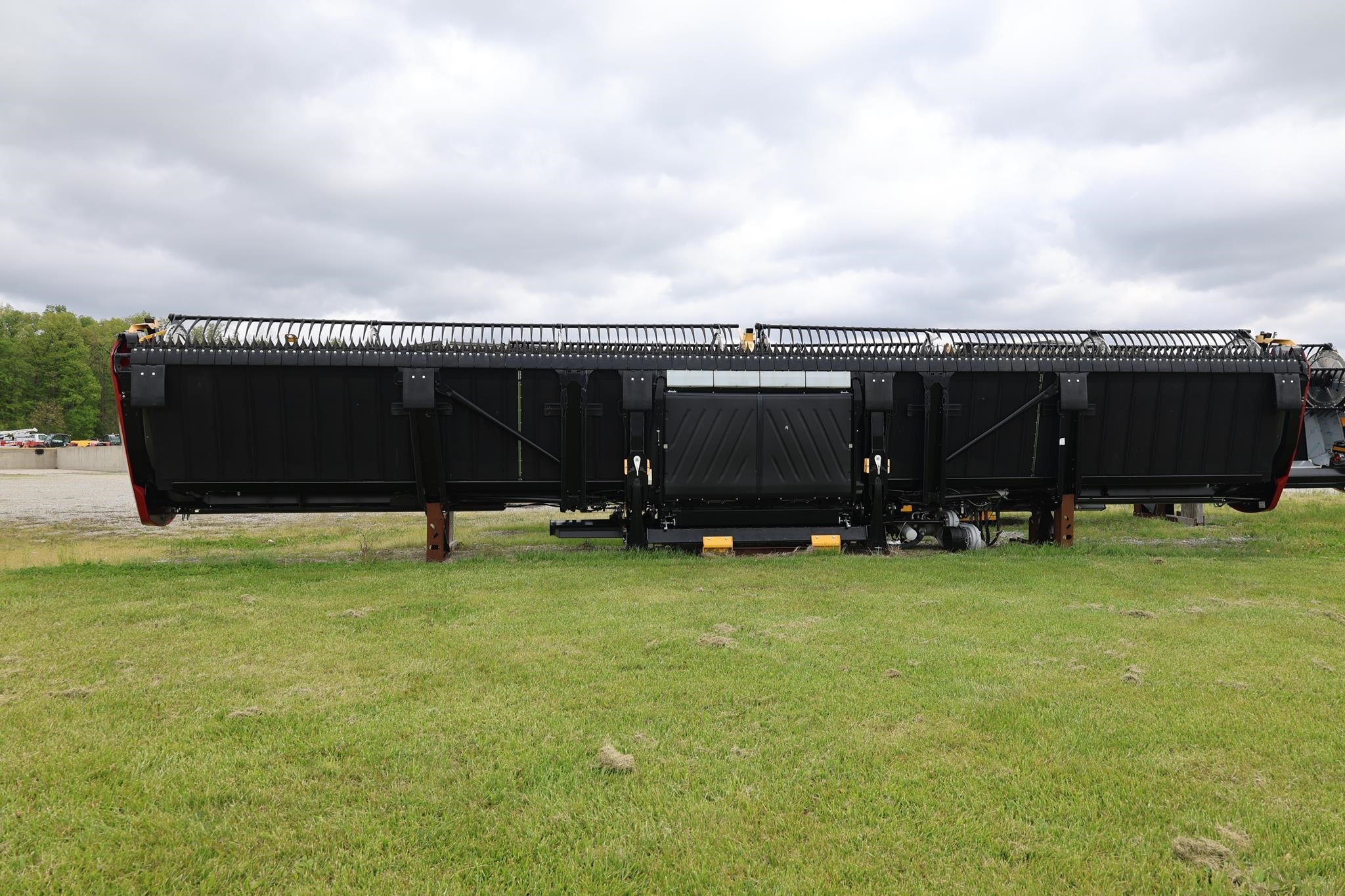  MacDon FD240 Platform