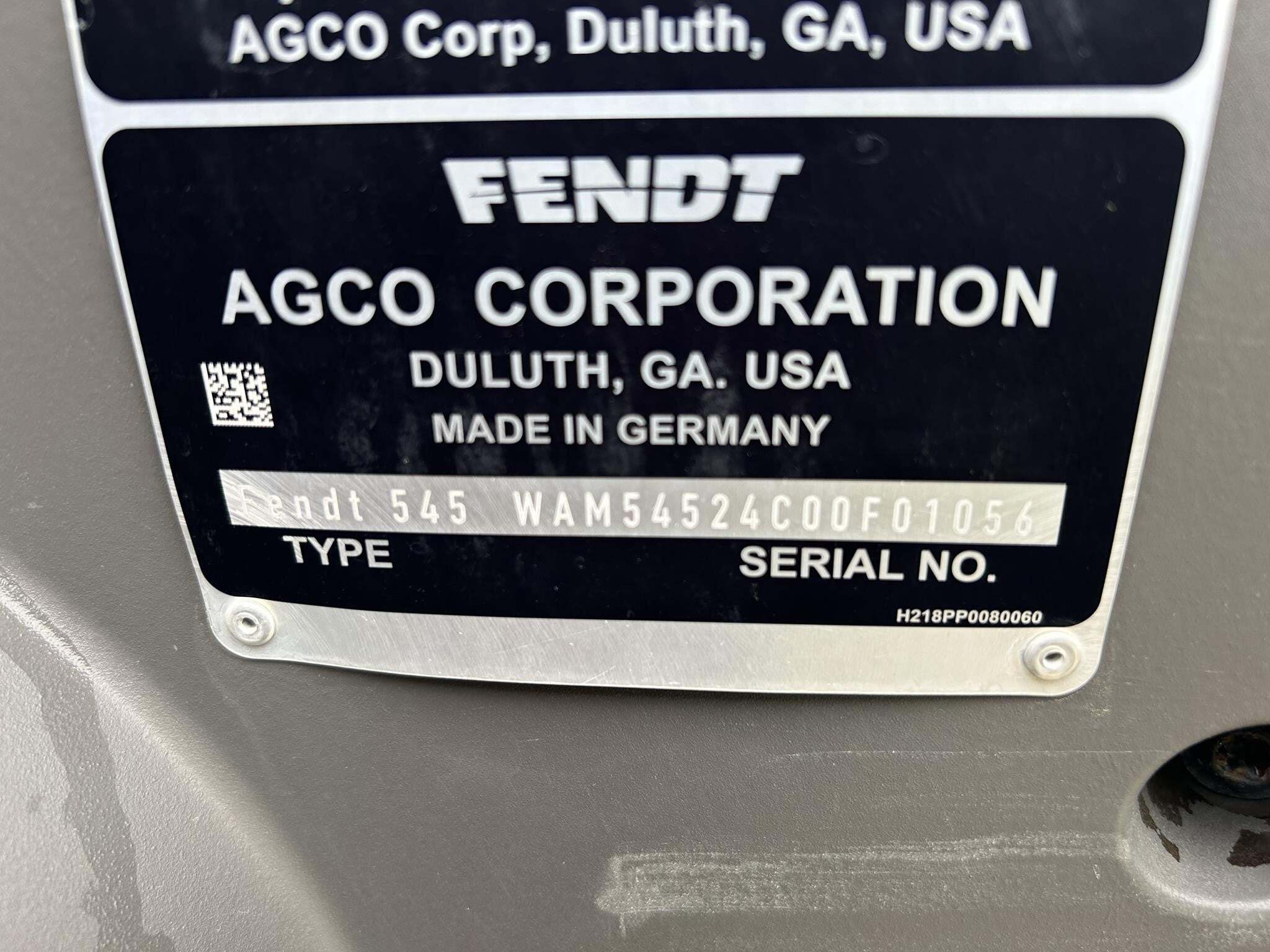2023 Fendt 1042 Vario Tractor
