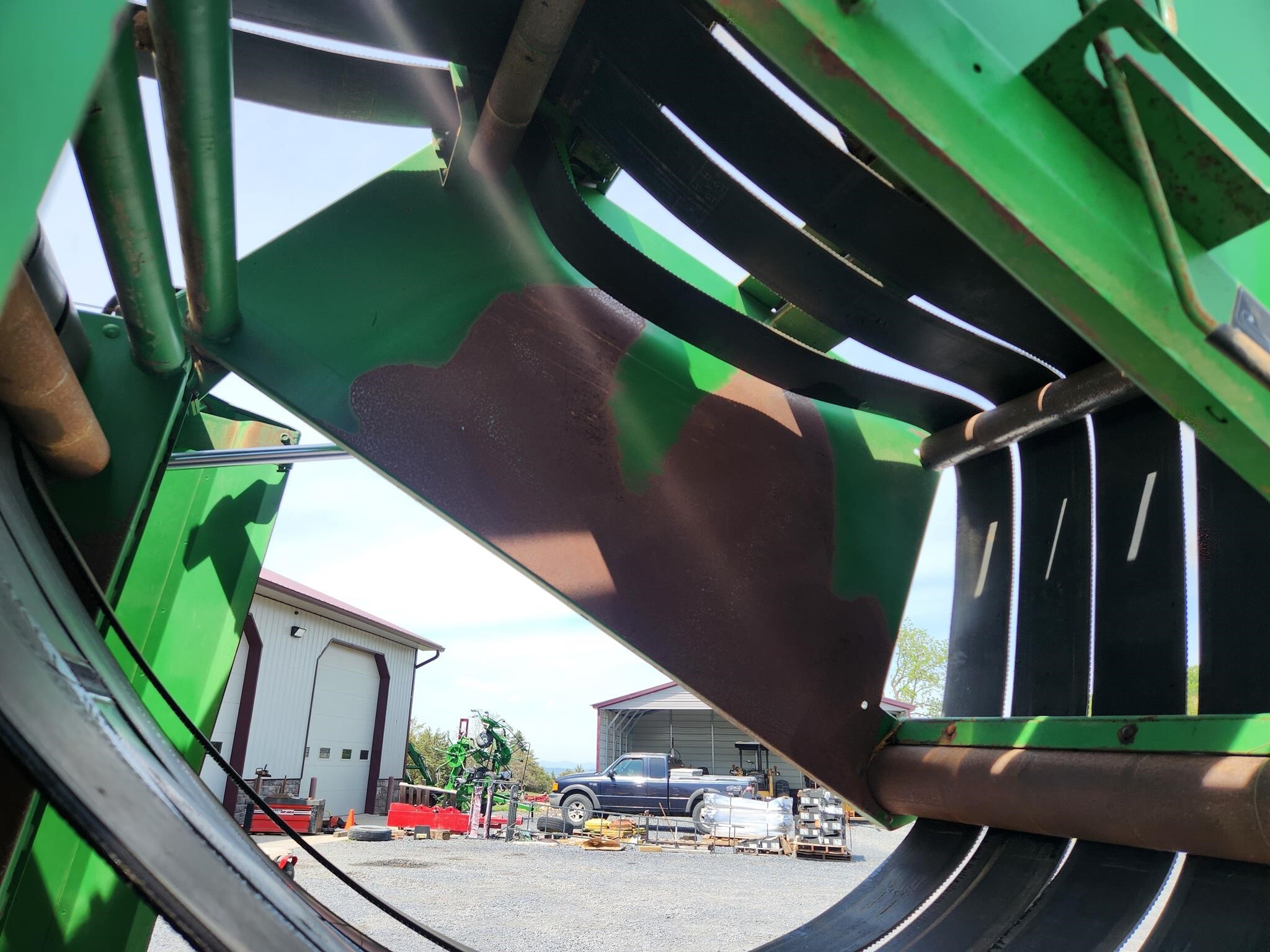 1997 John Deere 446 Round Baler