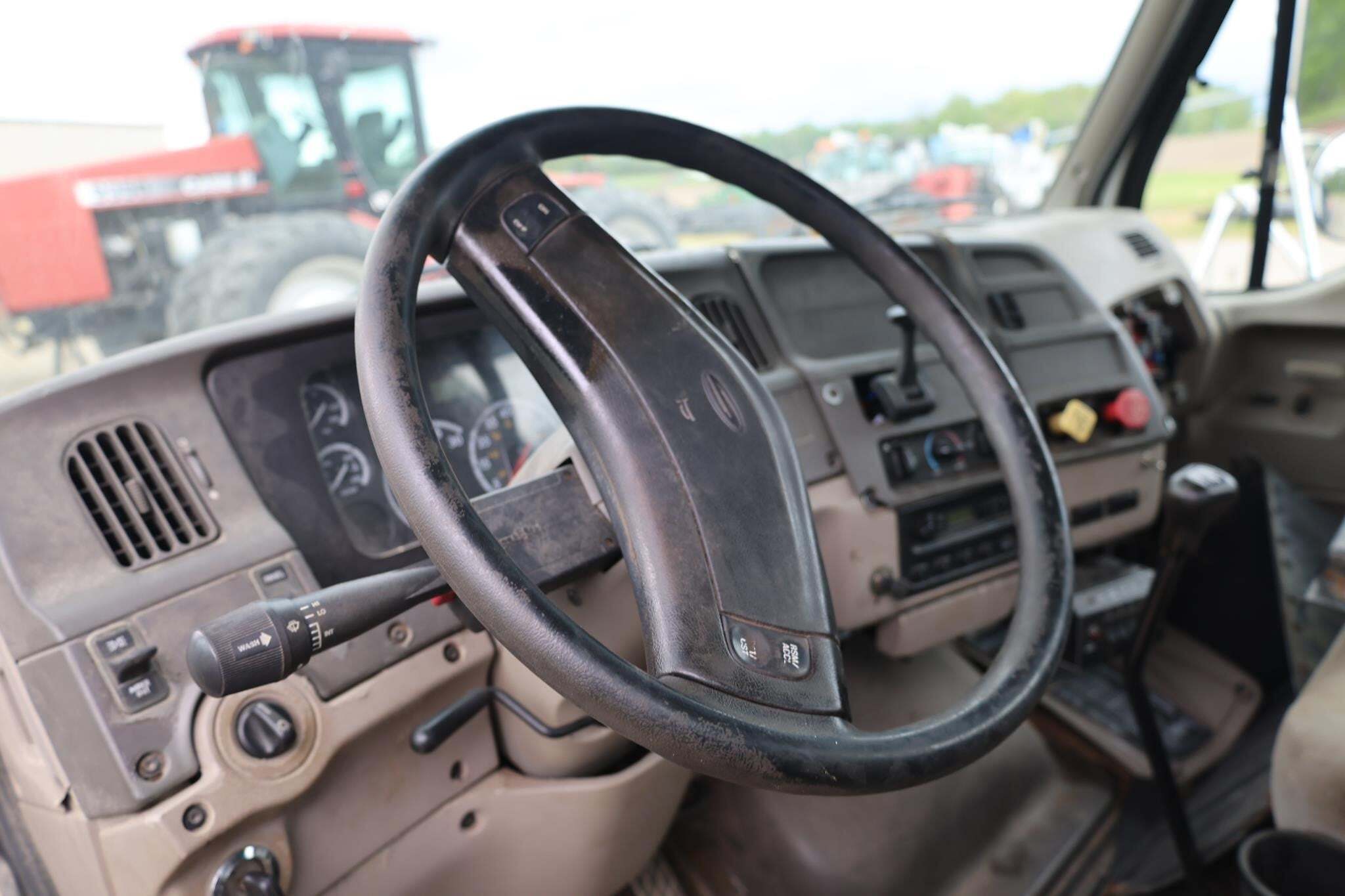 2006 Sterling ACTERRA Semi Trucks/Trailer