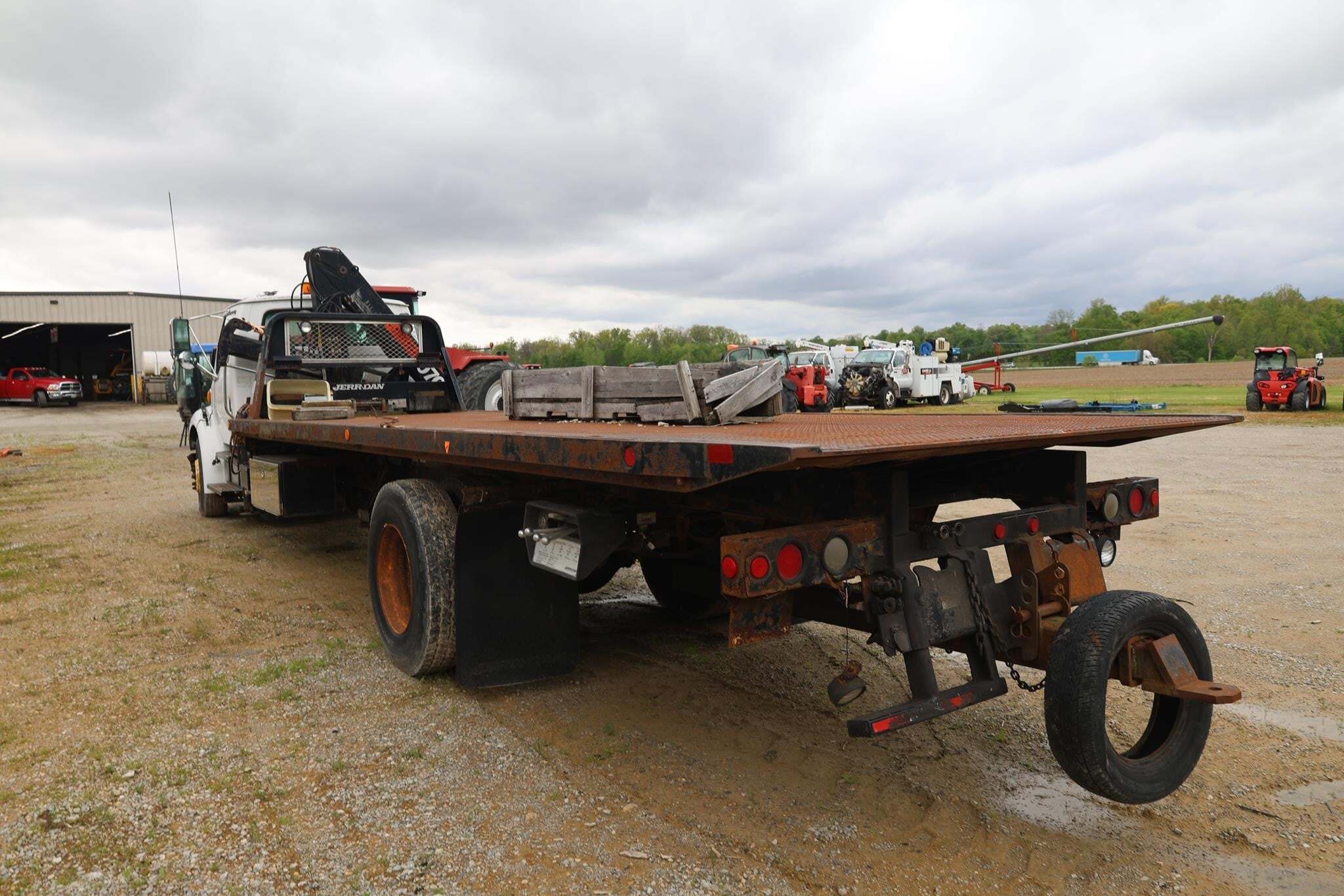 2006 Sterling ACTERRA Semi Trucks/Trailer