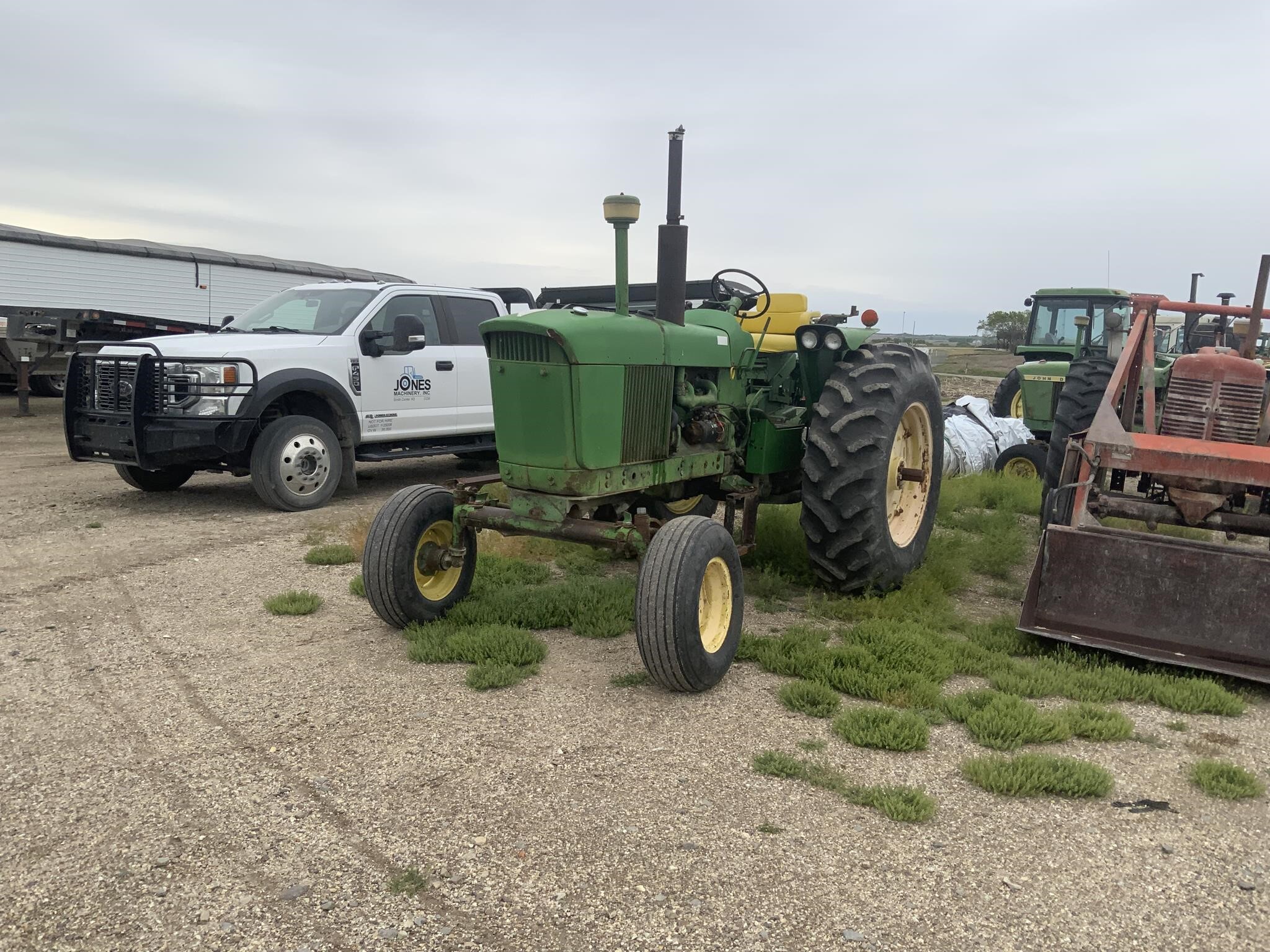  John Deere 3010 Tractor