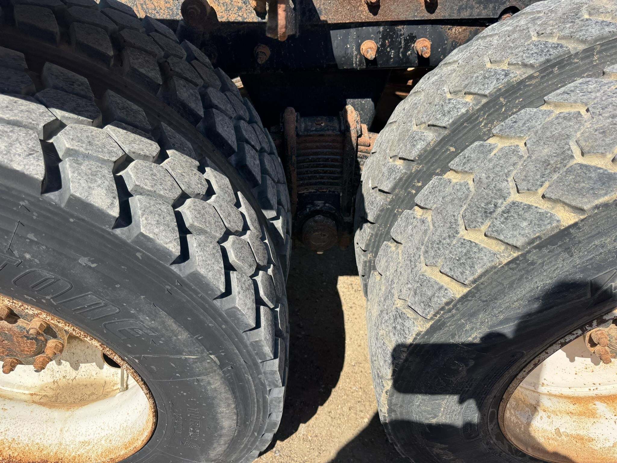 2005 Mack Granite CV713 Dump Trucks/Trailer