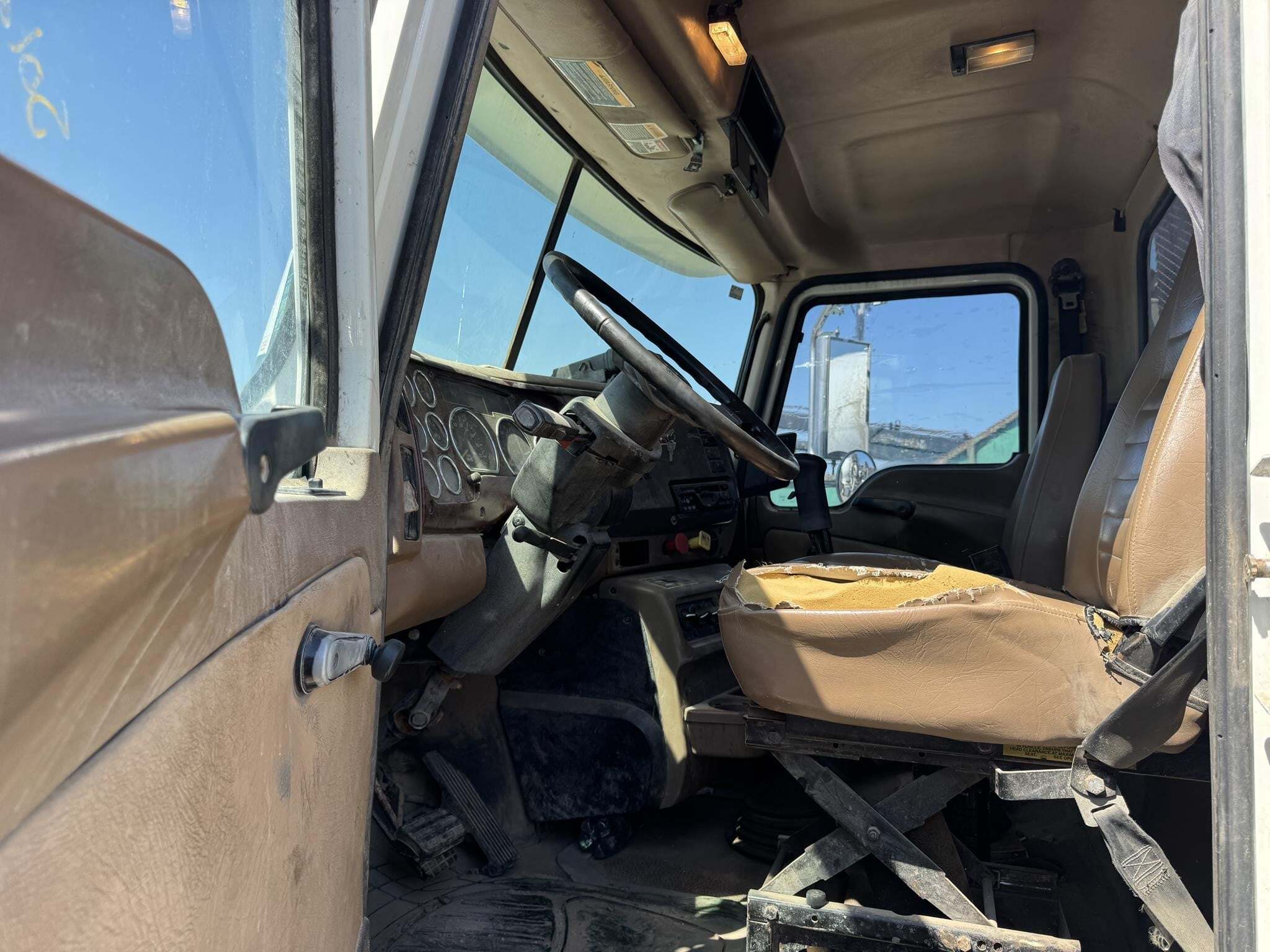 2005 Mack Granite CV713 Dump Trucks/Trailer