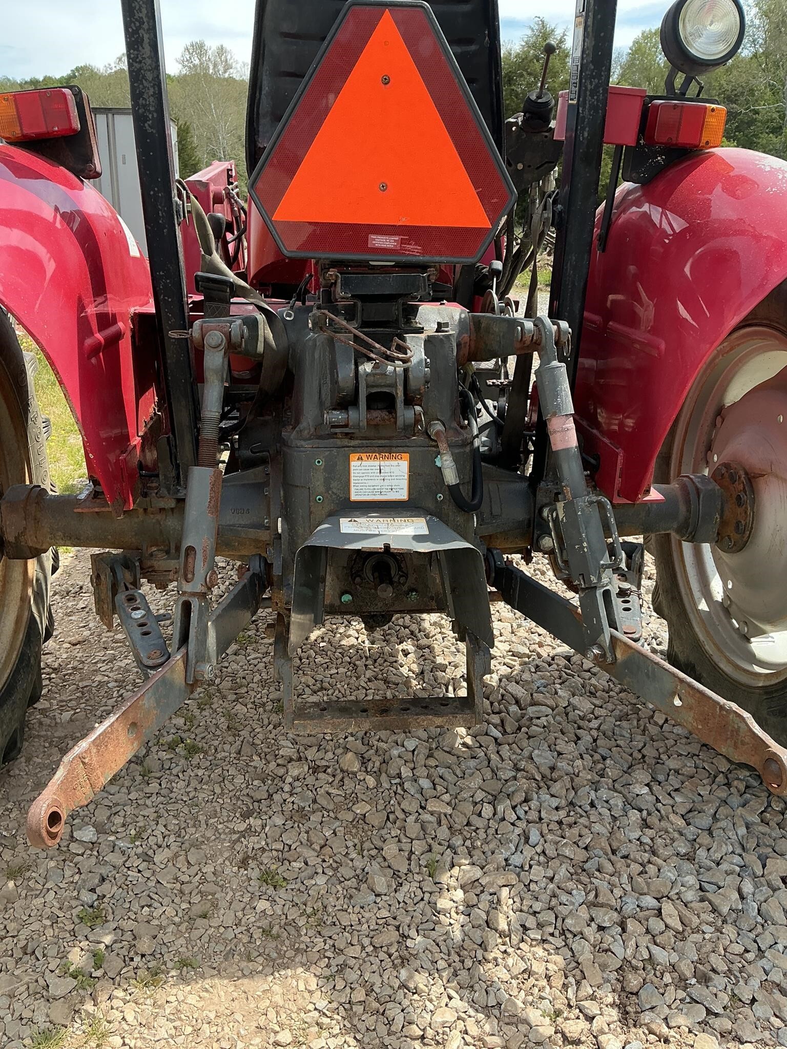  Mahindra 3525 Tractor