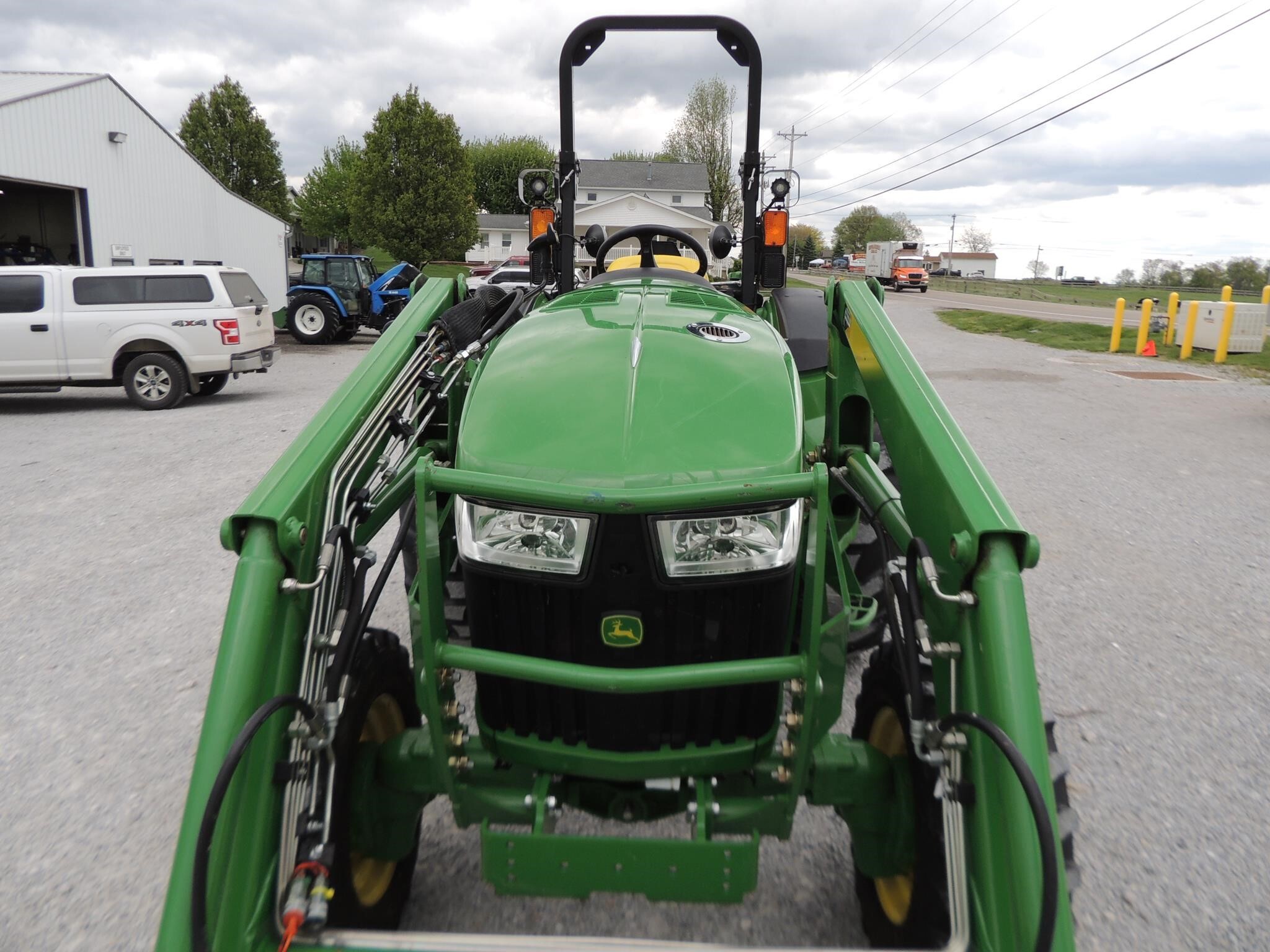 2015 John Deere 4044M Tractor