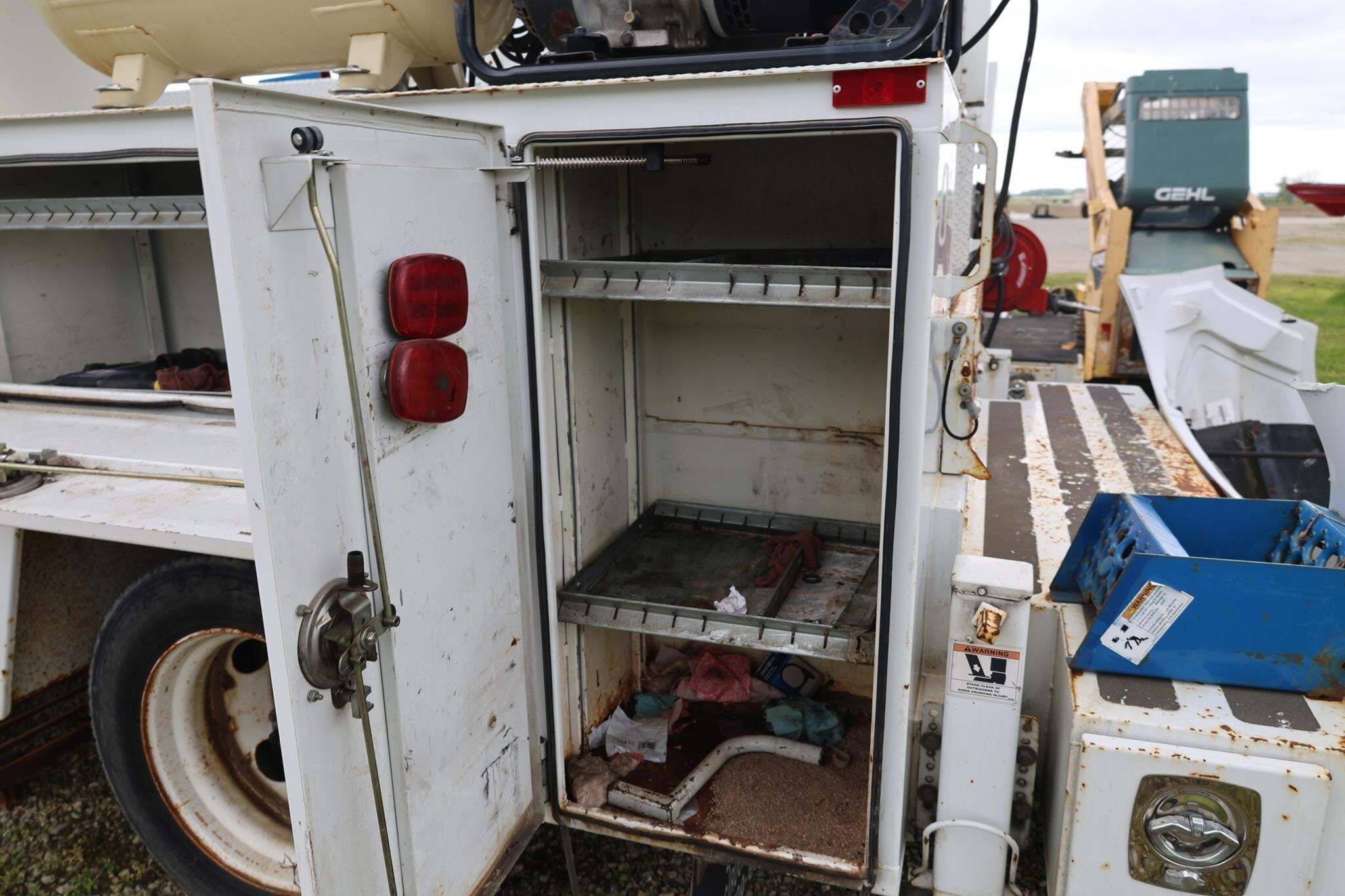 2005 Ford F-650 Pickup