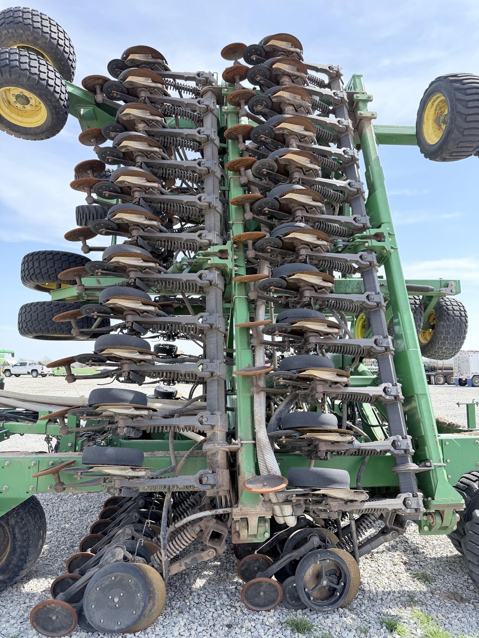 2012 John Deere 1890 Air Seeder