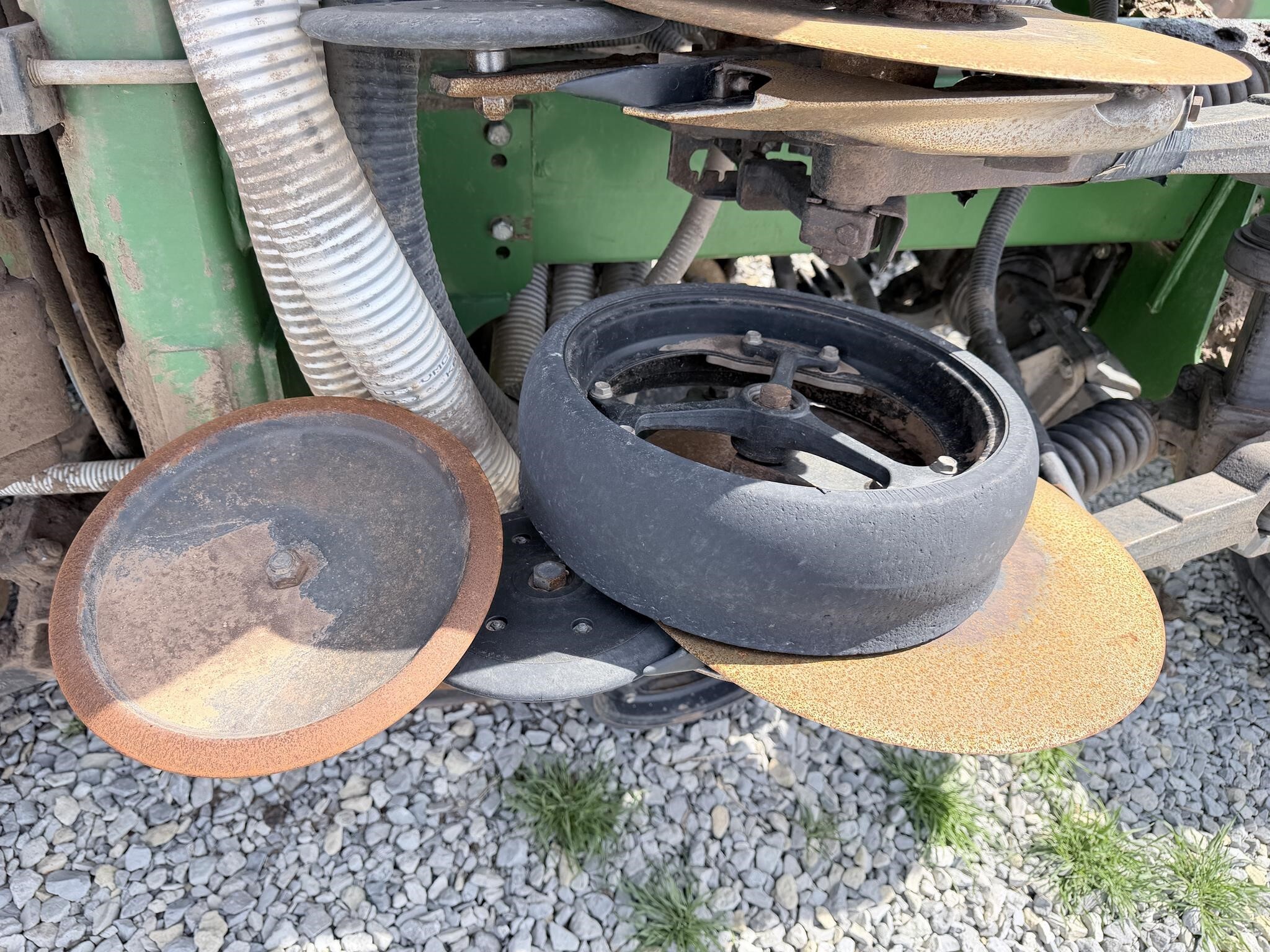 2012 John Deere 1890 Air Seeder