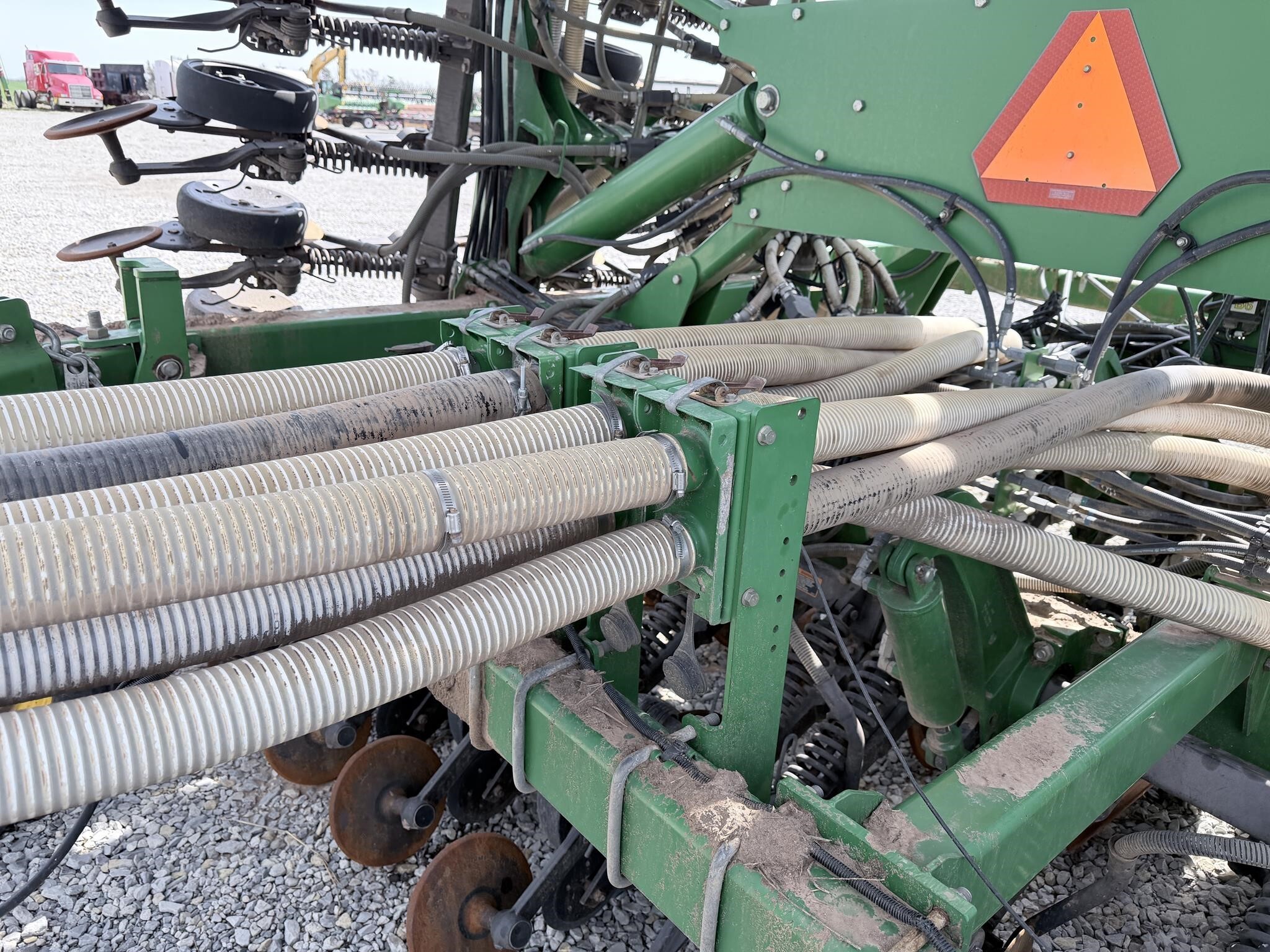 2012 John Deere 1890 Air Seeder