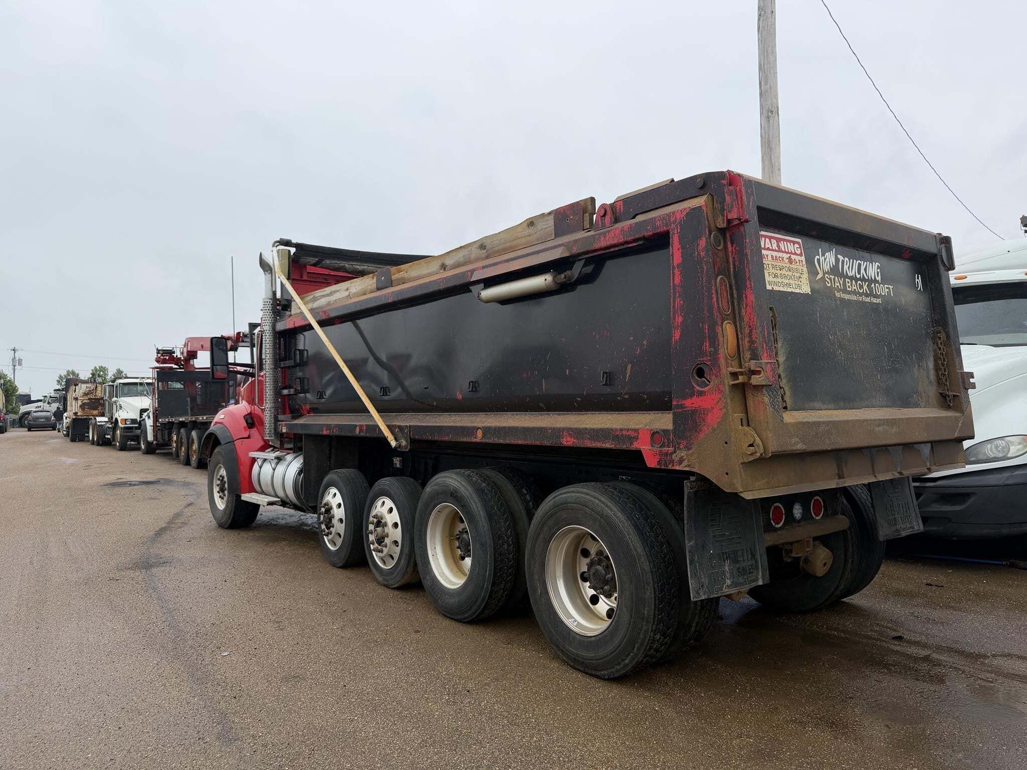 2017 Kenworth T880 Semi Trucks/Trailer