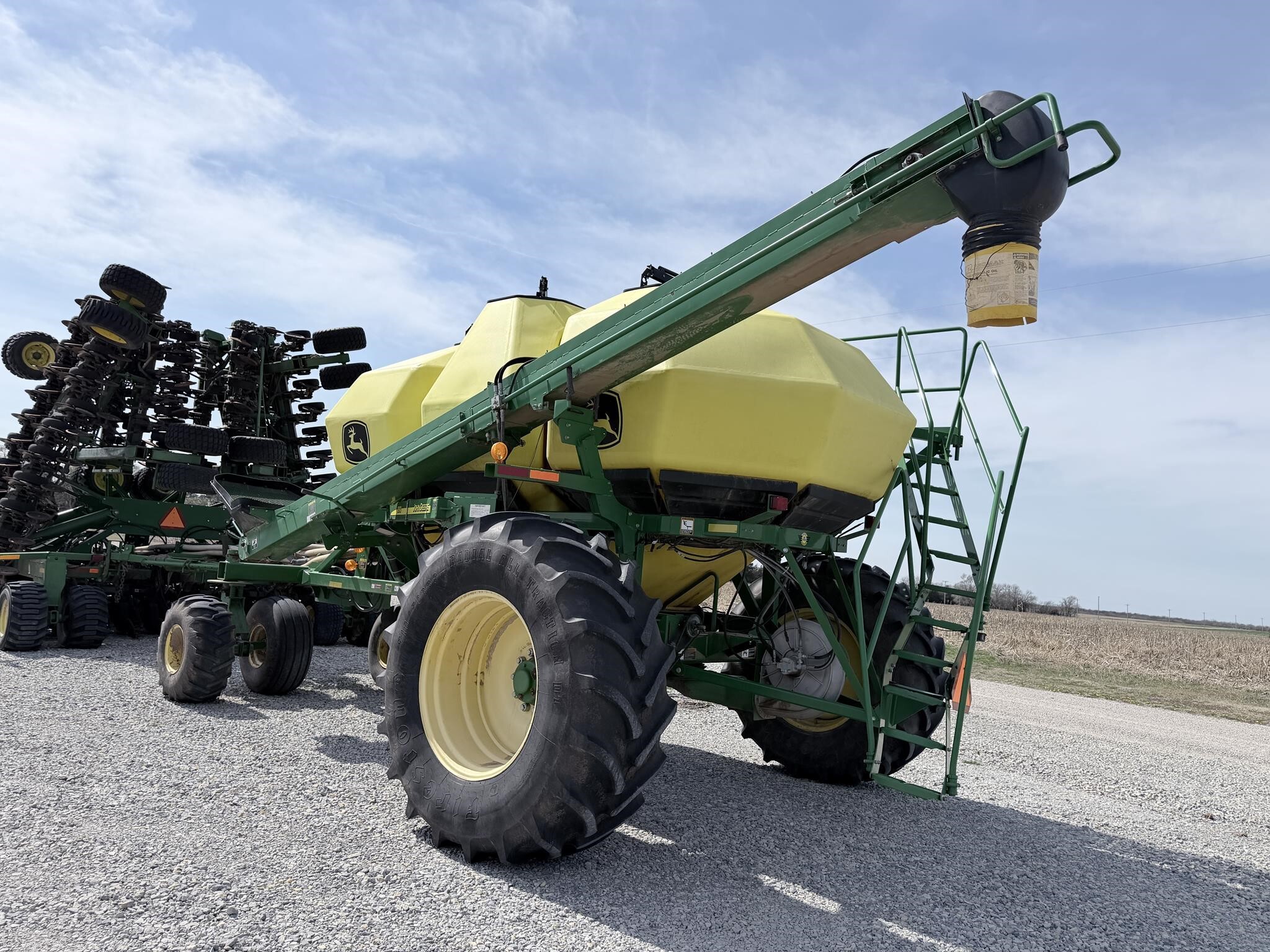 2012 John Deere 1890 Air Seeder