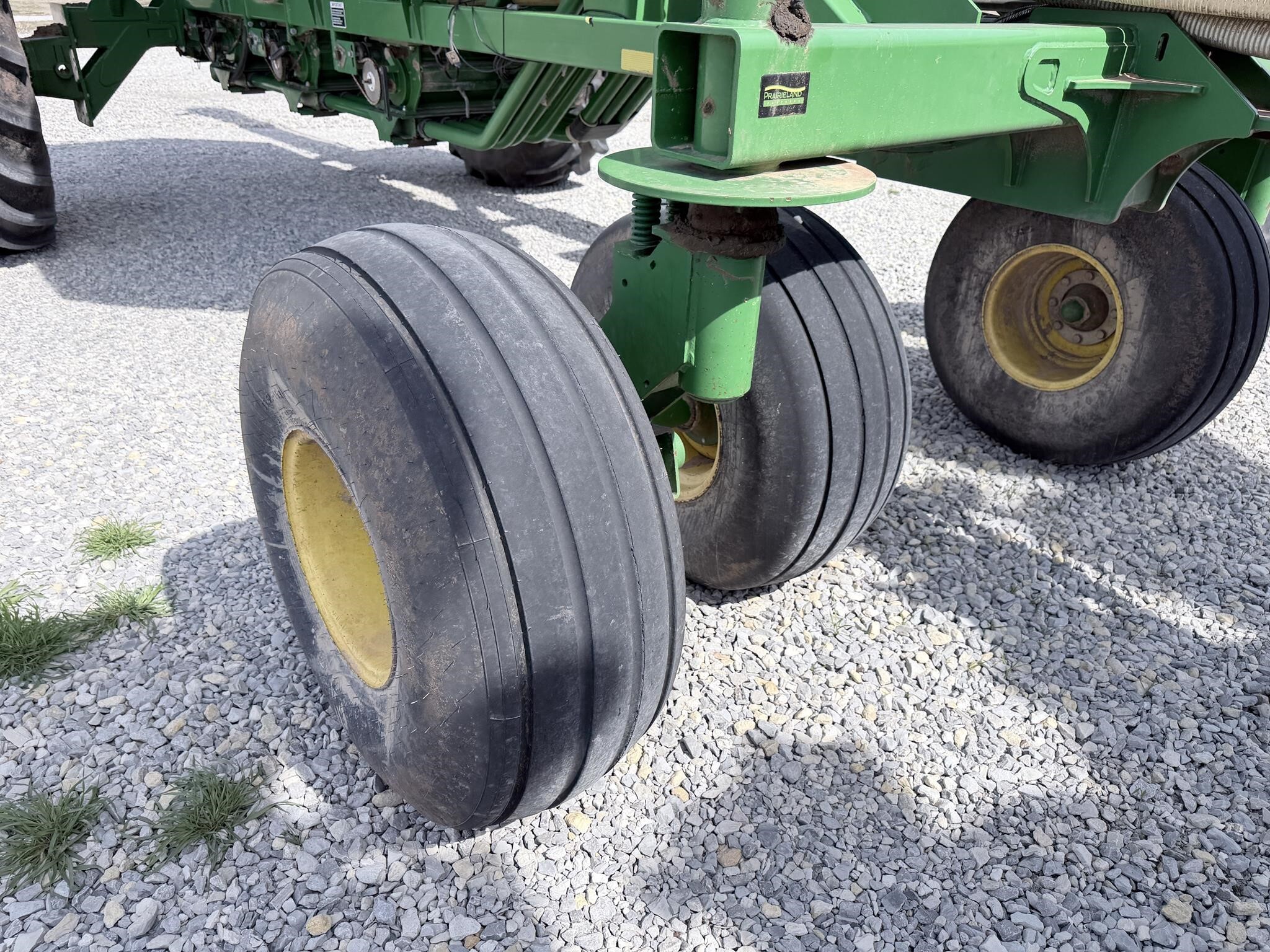 2012 John Deere 1890 Air Seeder