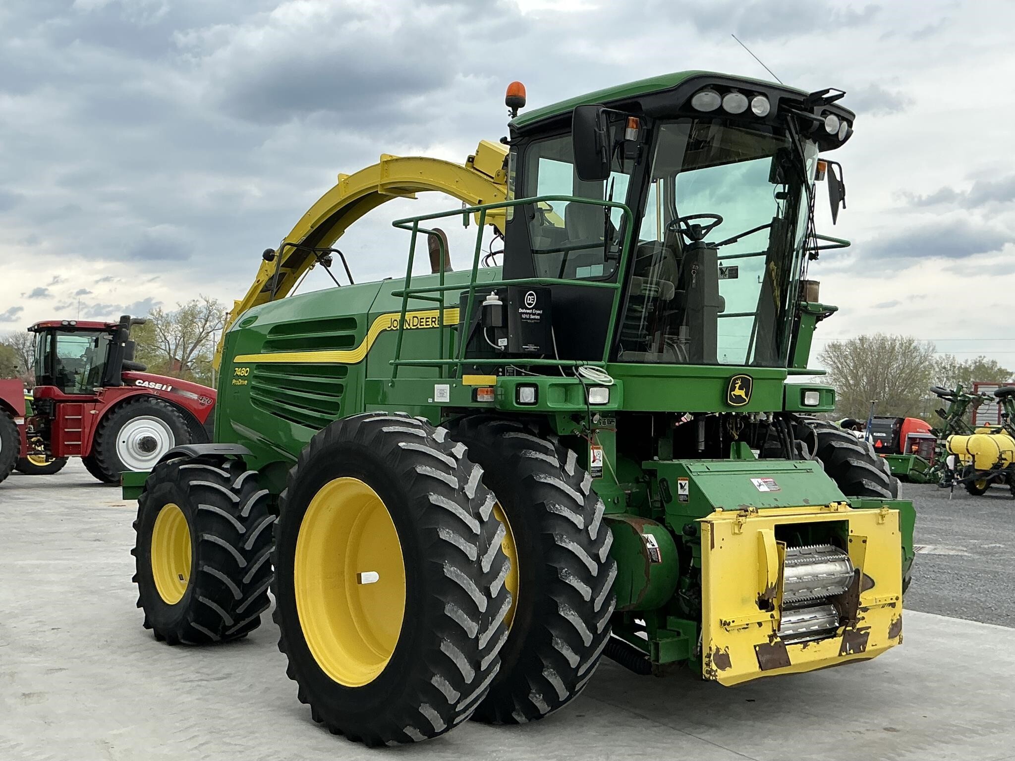 2014 John Deere 7480 Self-Propelled Forage Harvester