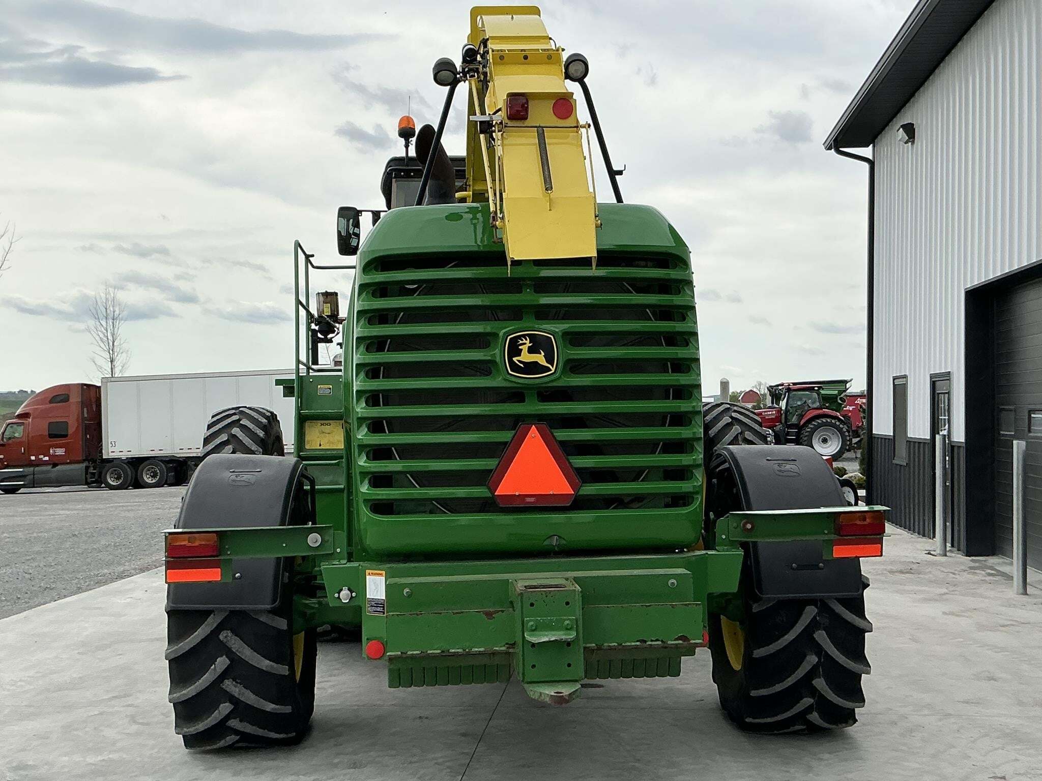 2014 John Deere 7480 Self-Propelled Forage Harvester