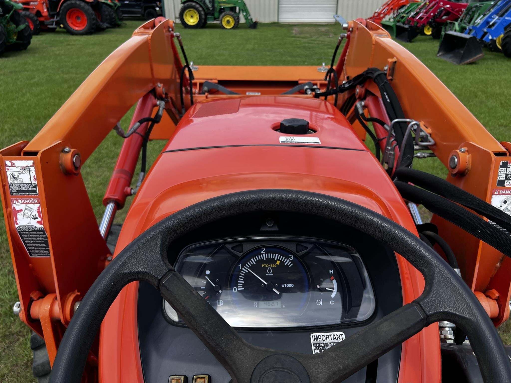 2016 Kubota MX5200 Tractor