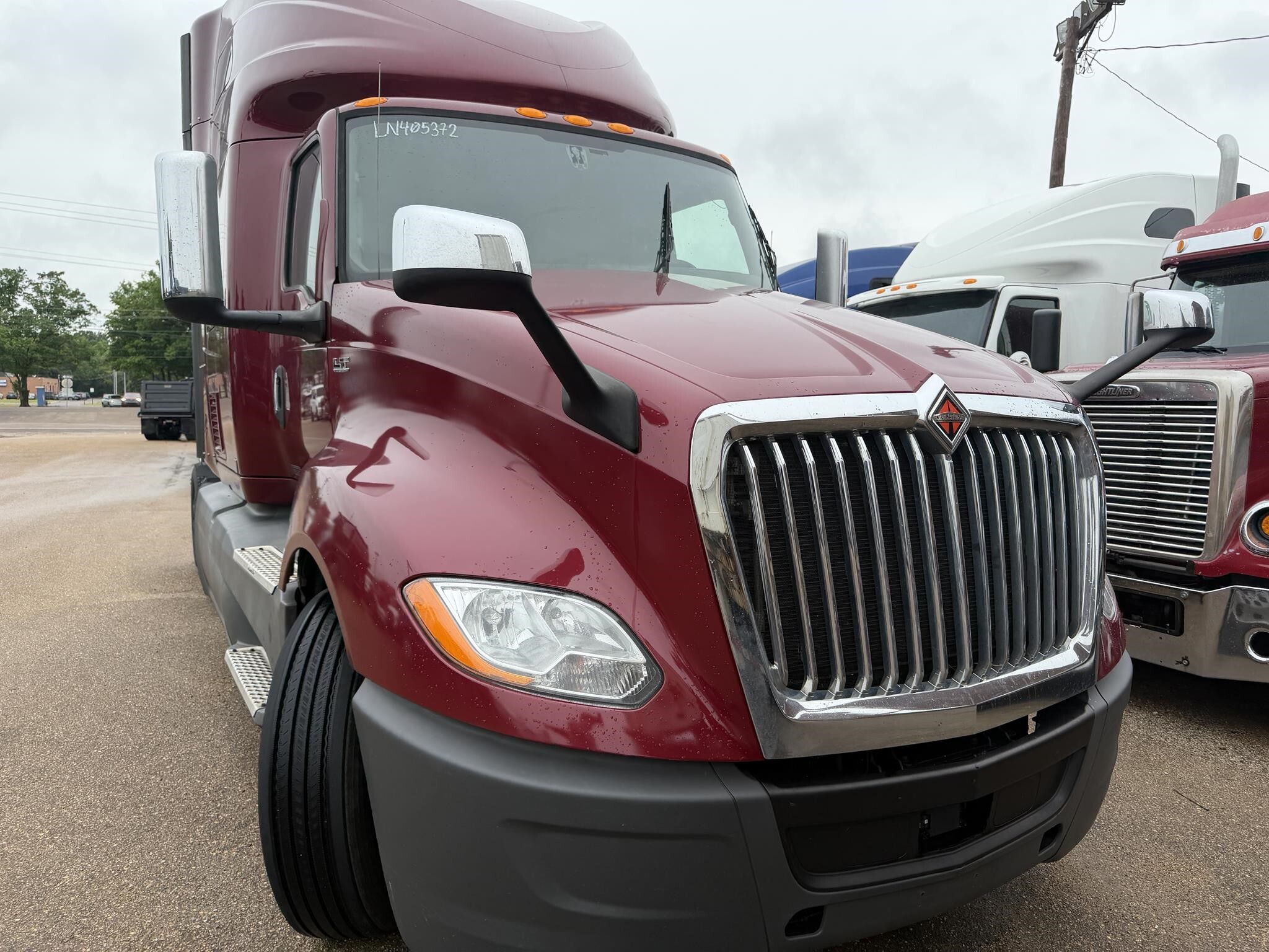 2020 International LT Semi Trucks/Trailer