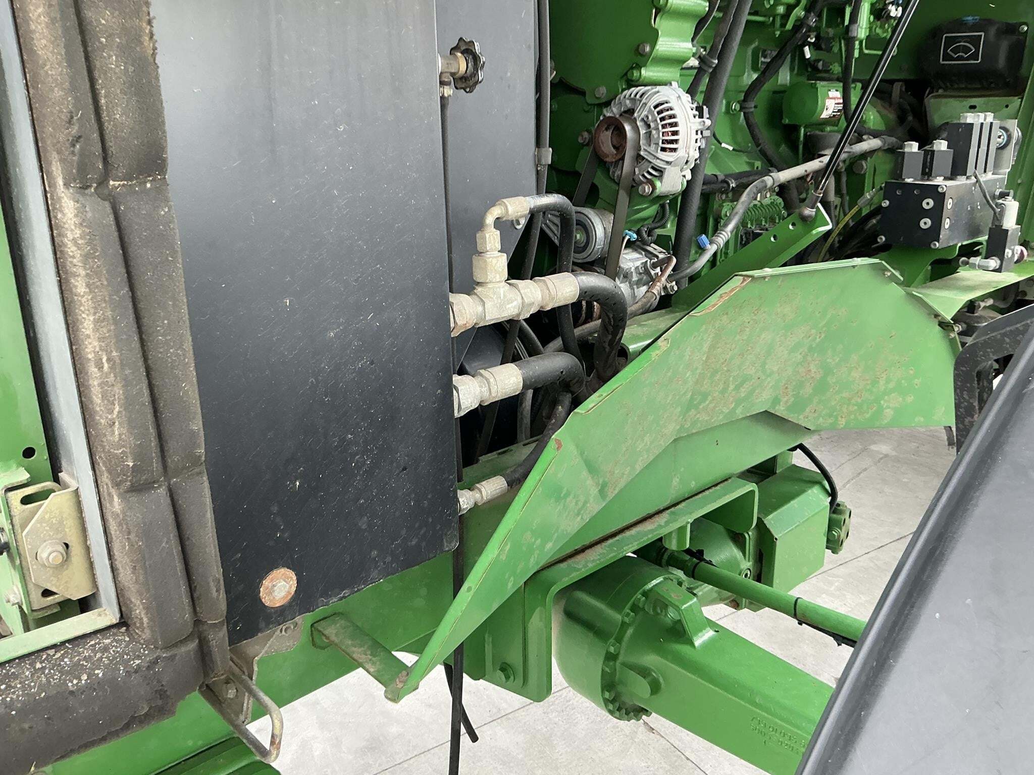 2014 John Deere 7480 Self-Propelled Forage Harvester