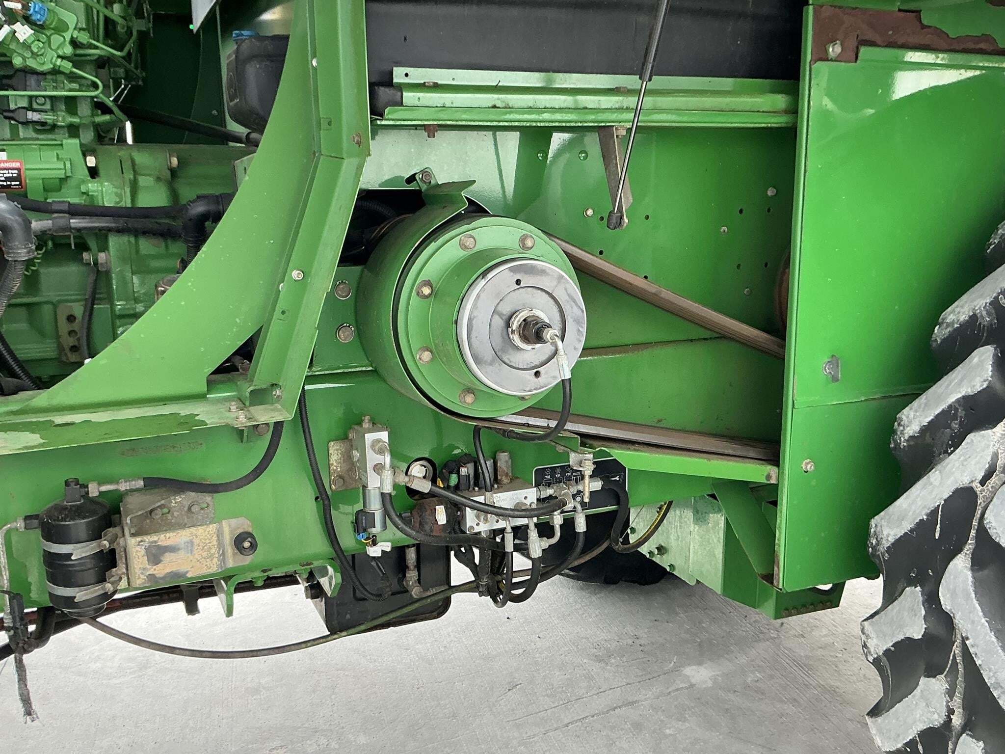 2014 John Deere 7480 Self-Propelled Forage Harvester