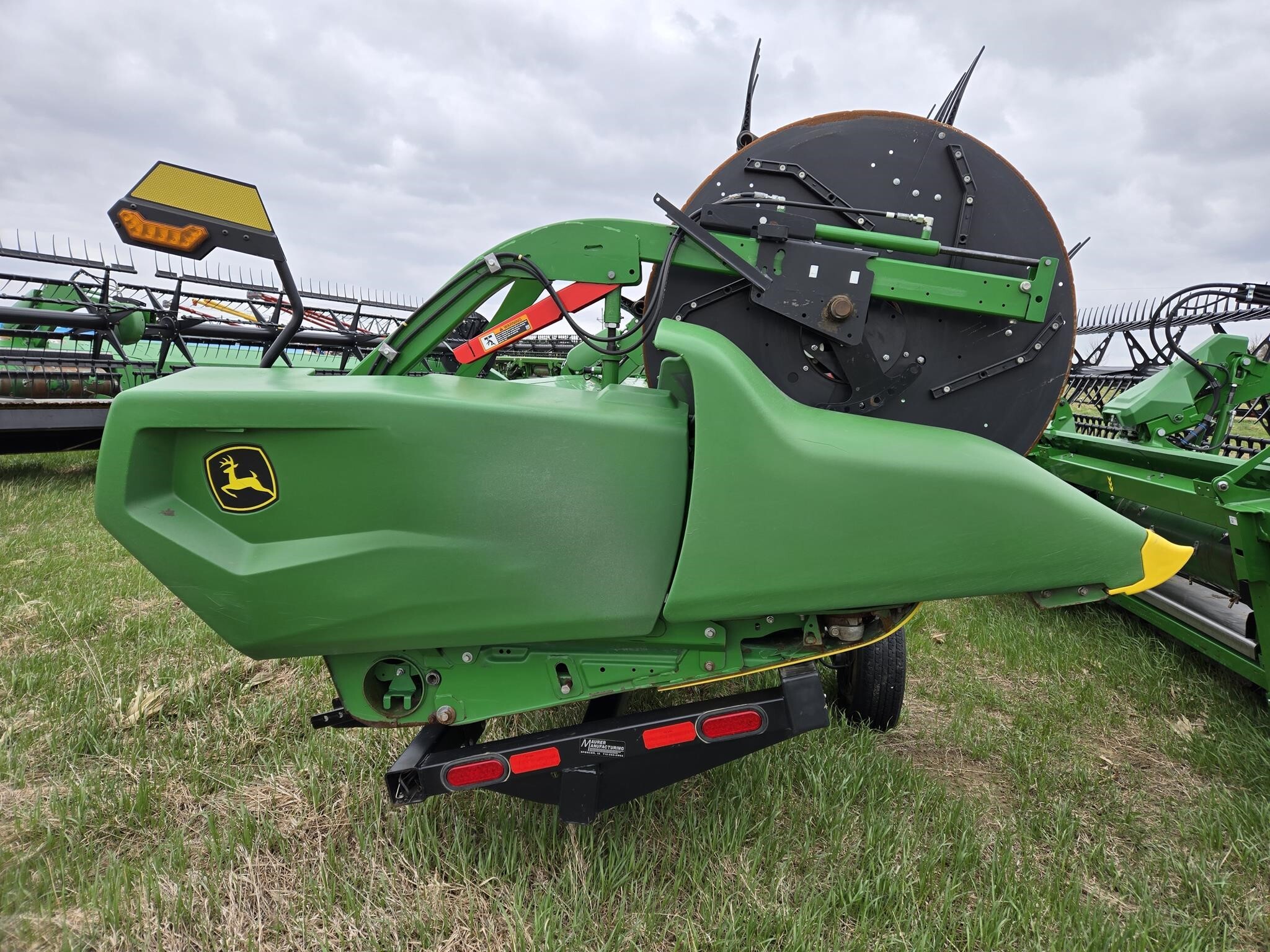 2021 John Deere RD40F Platform